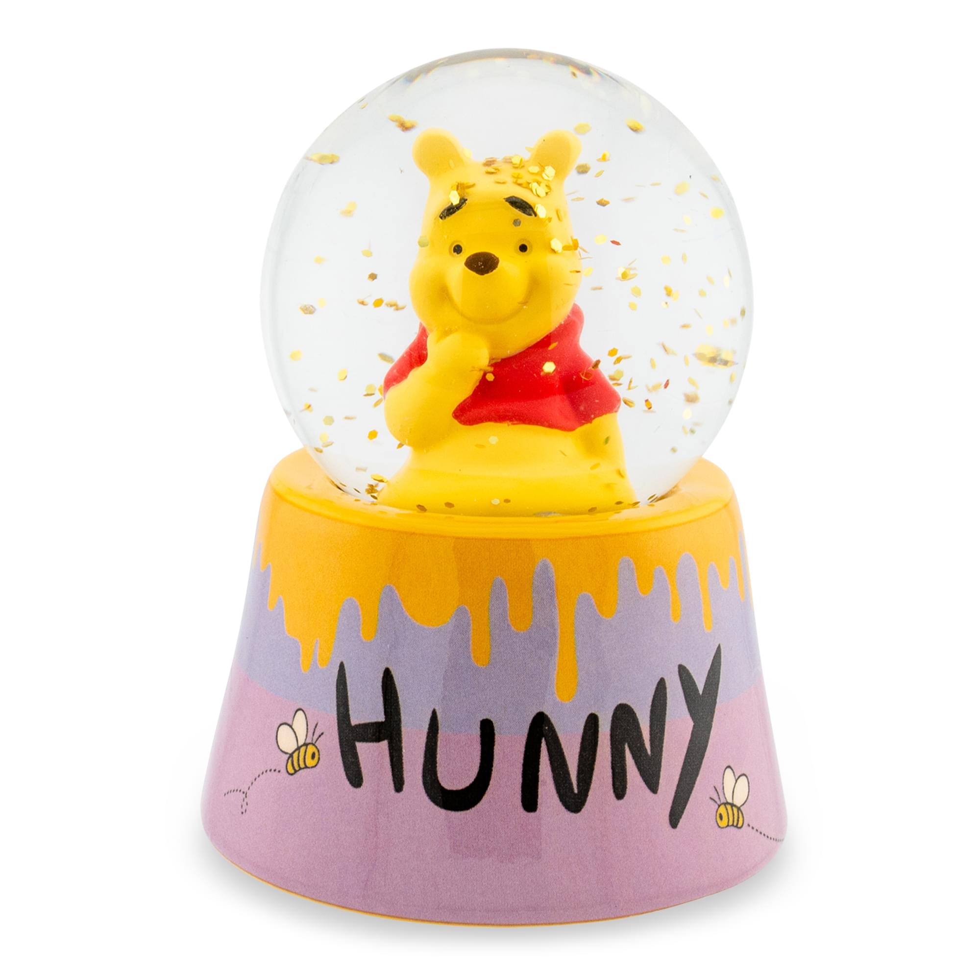 Disney pooh and friends birthday shops cake snowglobe