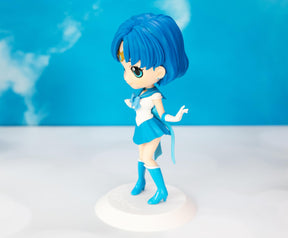 Sailor Moon Eternal Q Posket Action Figure | Super Sailor Mercury (Version A)