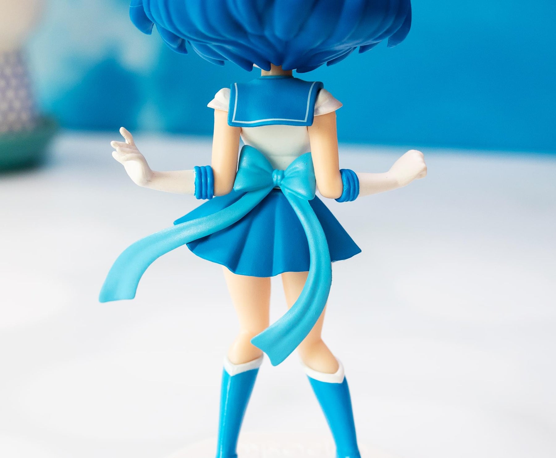 Sailor Moon Eternal Q Posket Action Figure | Super Sailor Mercury (Version A)