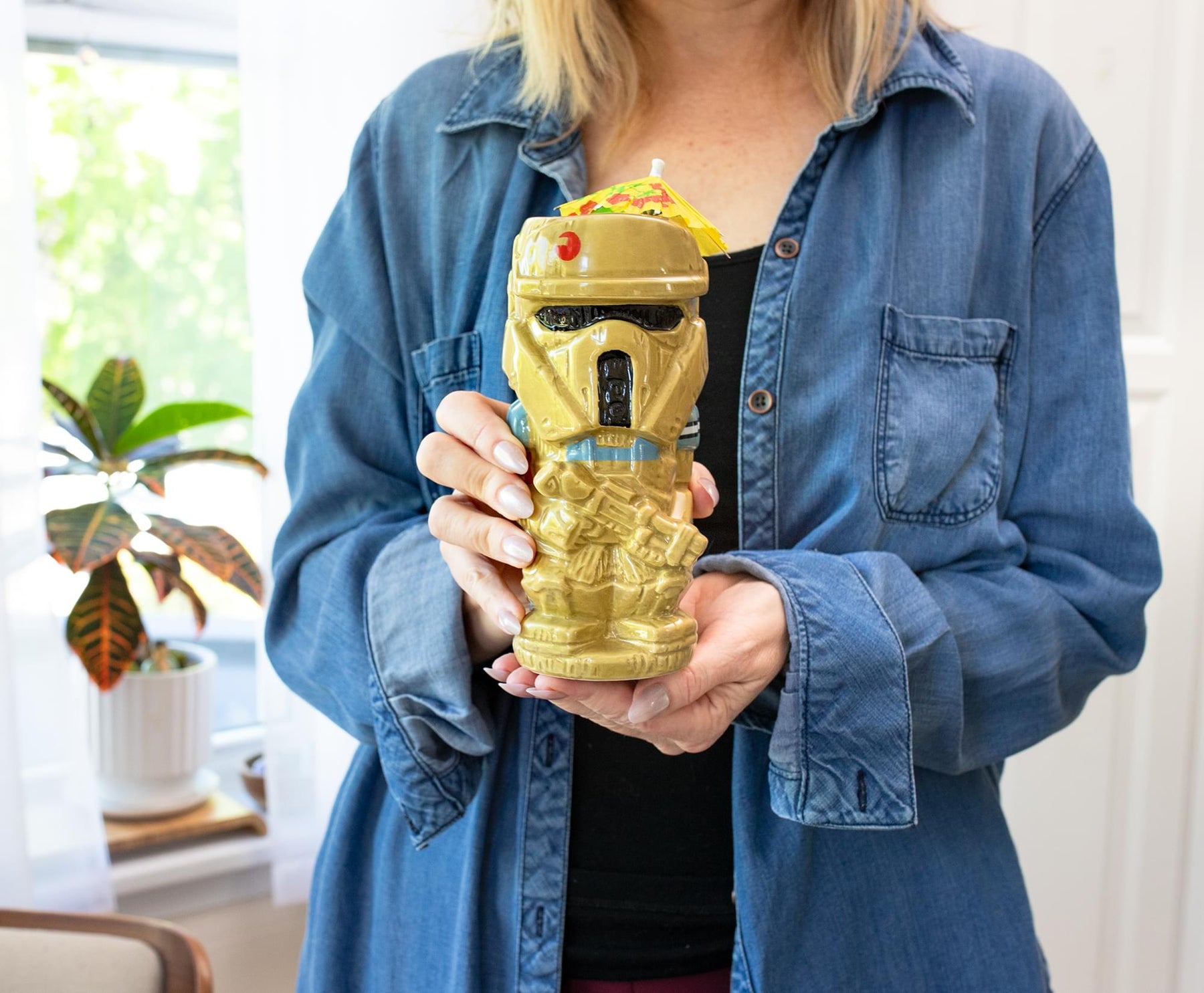 Geeki Tikis Star Wars Shoretrooper Ceramic Mug | Holds 16 Ounces