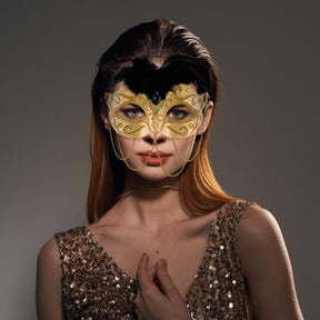 Tamire Costume Mask With Gold Chain: Gold/Gold