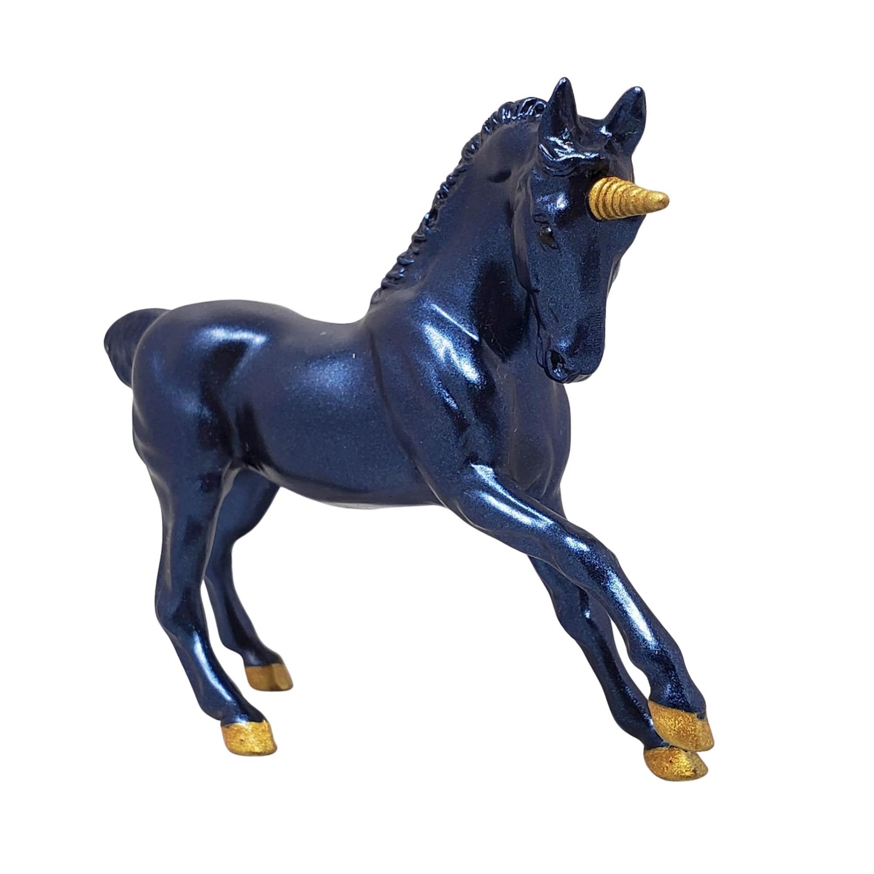 Breyer Unicorn Treasures 1:32 Scale Model Horse | Topaz