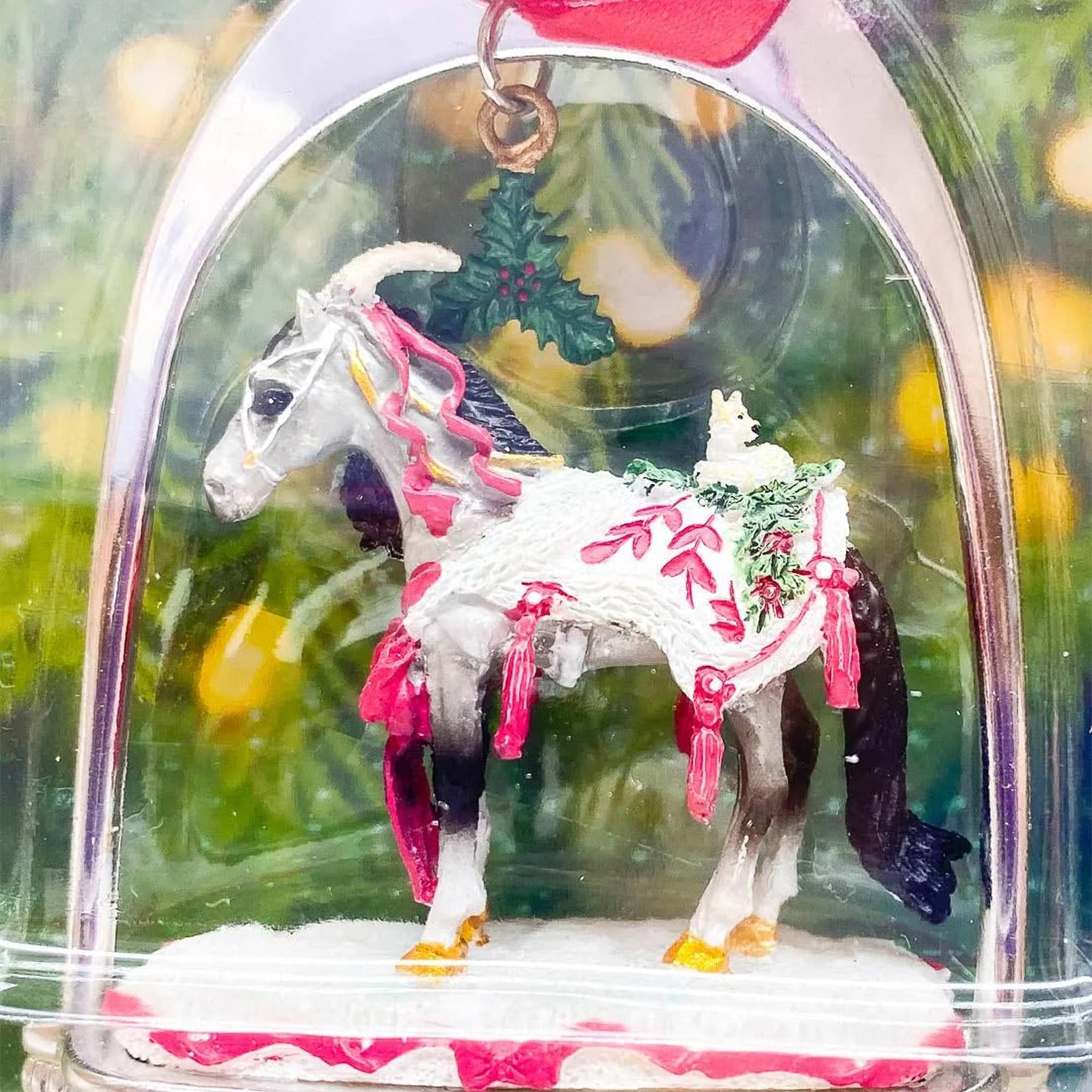 Breyer 2021 Holiday Stirrup Ornament | Arctic Grandeur