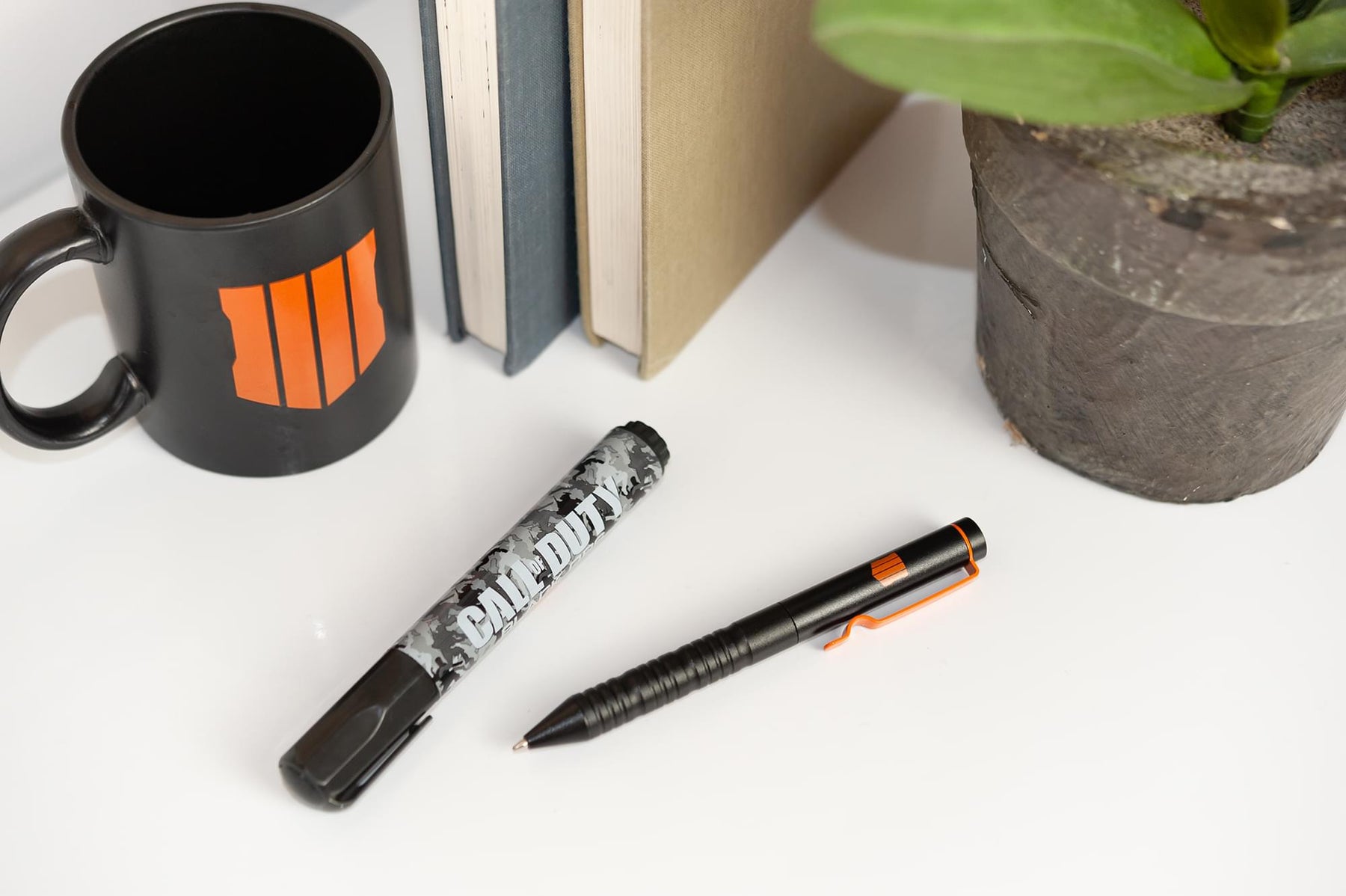 Call of Duty: Black Ops 4 Tactical Pen & Redaction Marker | Black Ops 4 Gift Set