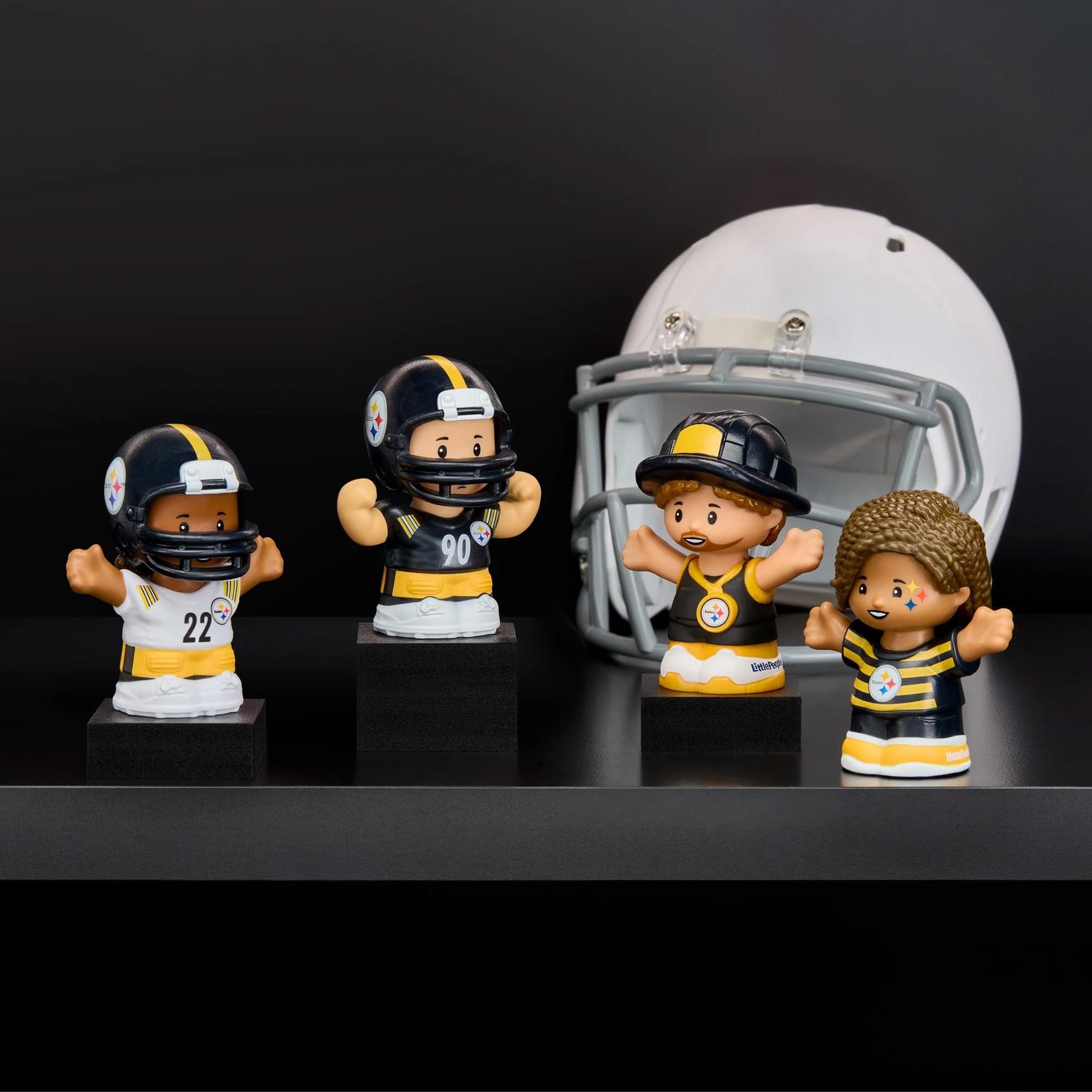 Pittsburg Steelers 4-Piece NFL Little People Collector Set