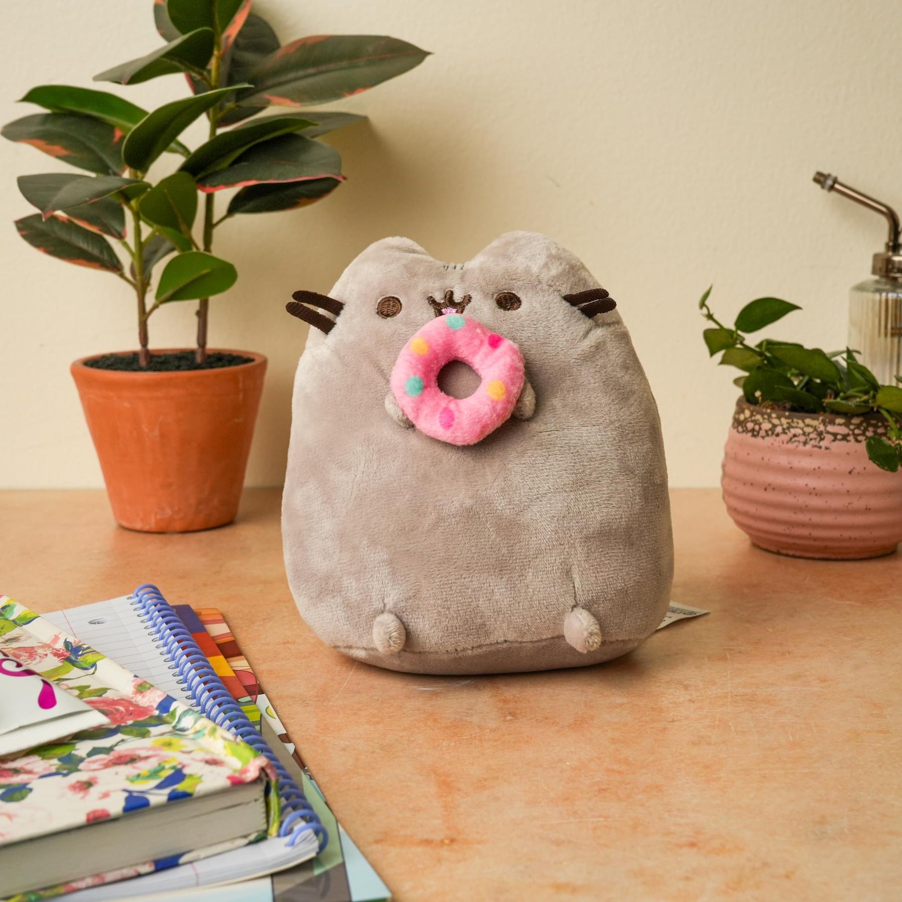 Pusheen 6.5 Inch Plush | Pusheen with Donut