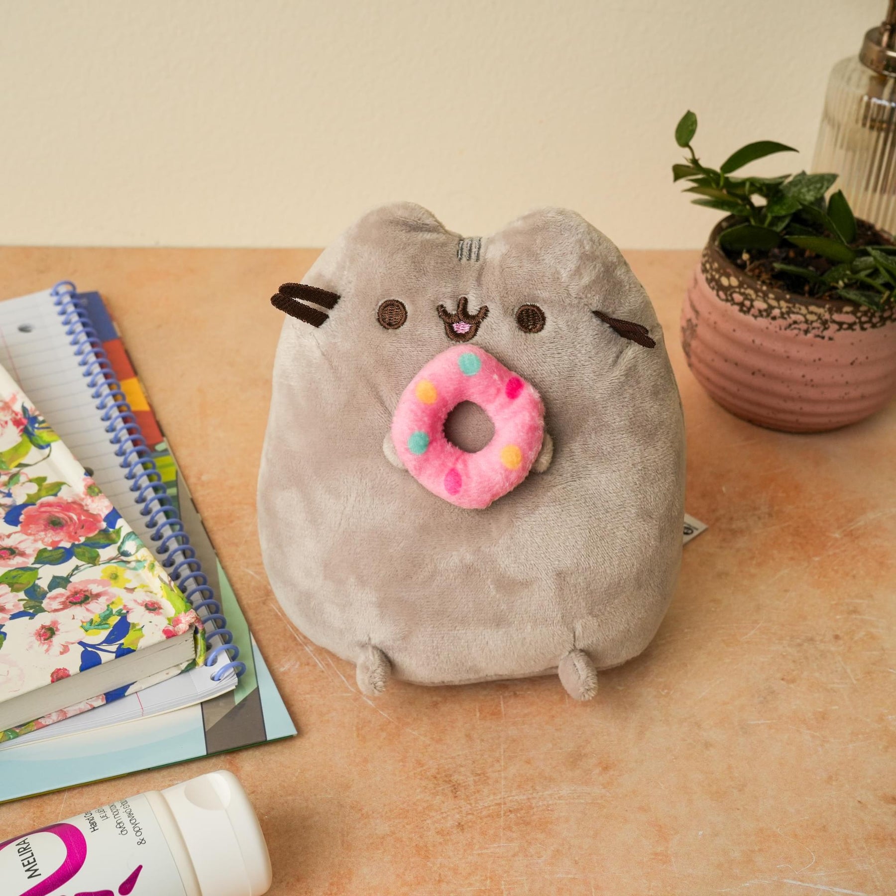 Pusheen 6.5 Inch Plush | Pusheen with Donut