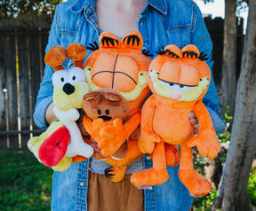 Garfield With Suction Cups 12-Inch Collector Plush Toy