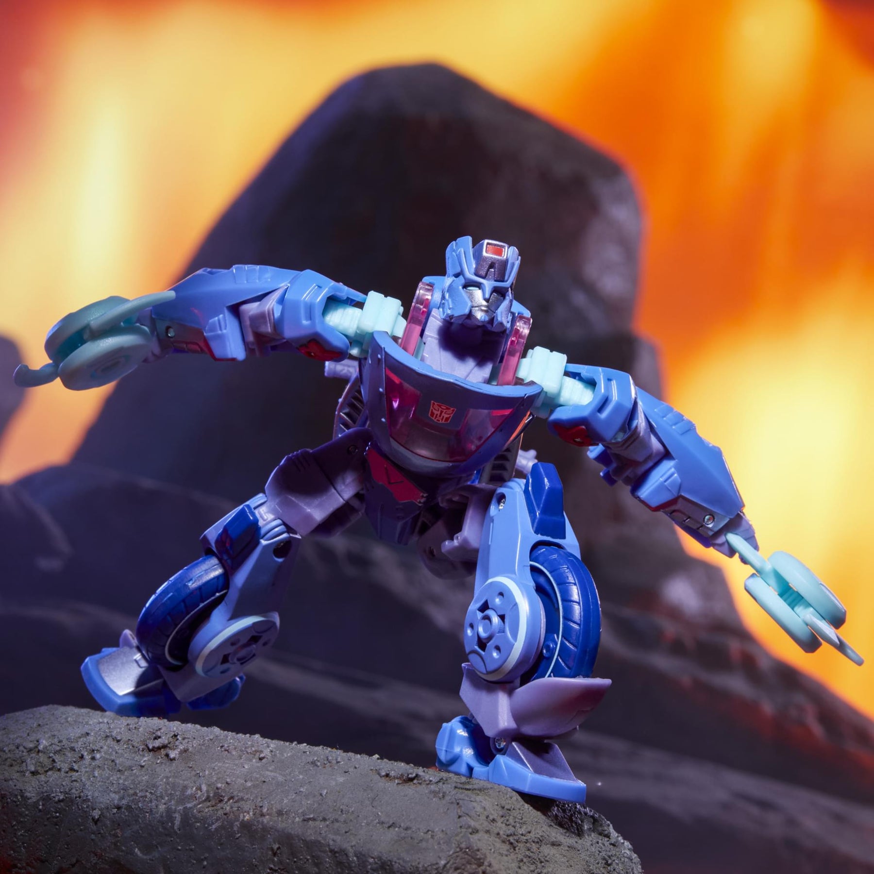 Transformers Legacy United Deluxe Class Cyberverse Universe Chromia Figure