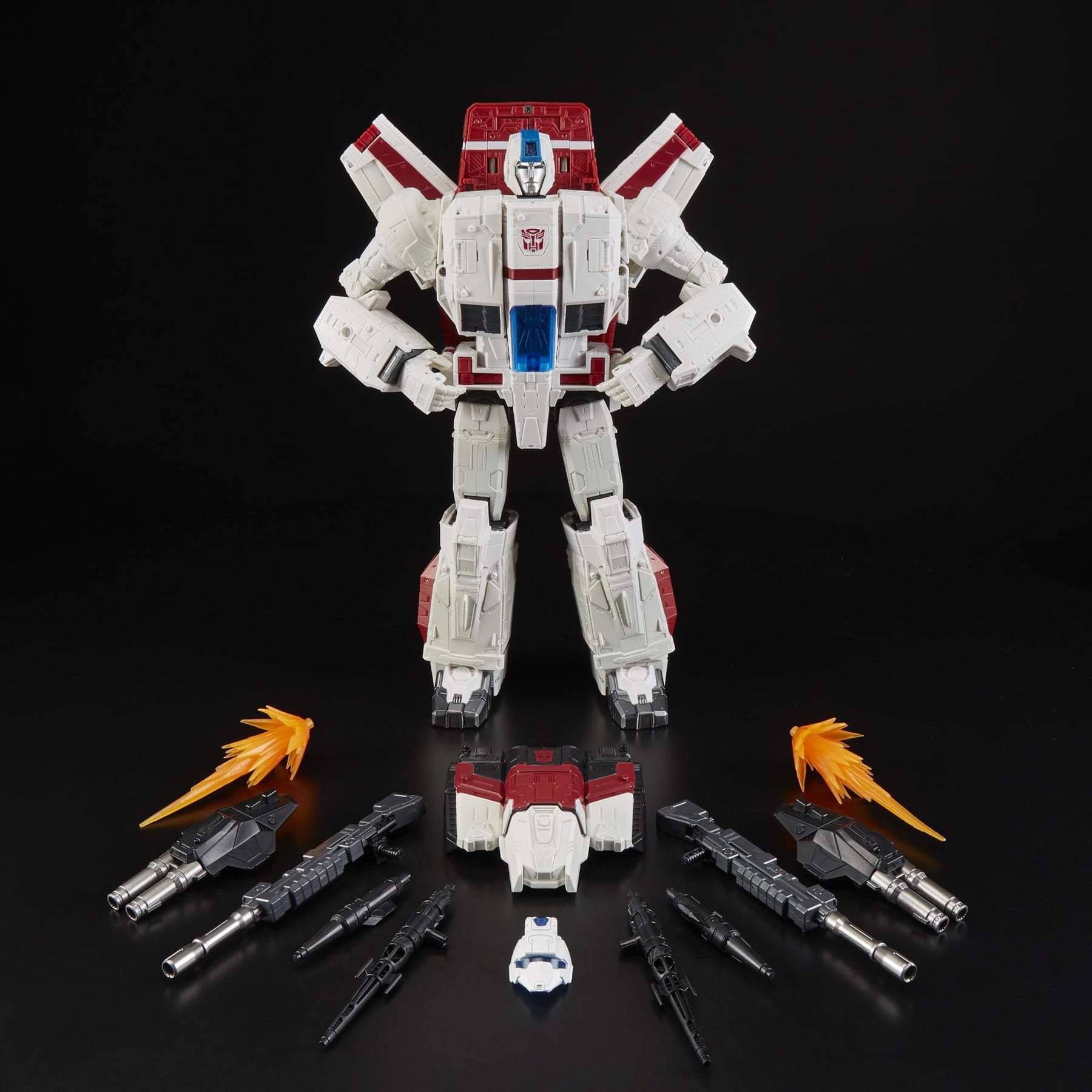 Transformers Generations War for Cybertron Commander WFC-S28 Jetfire Figure