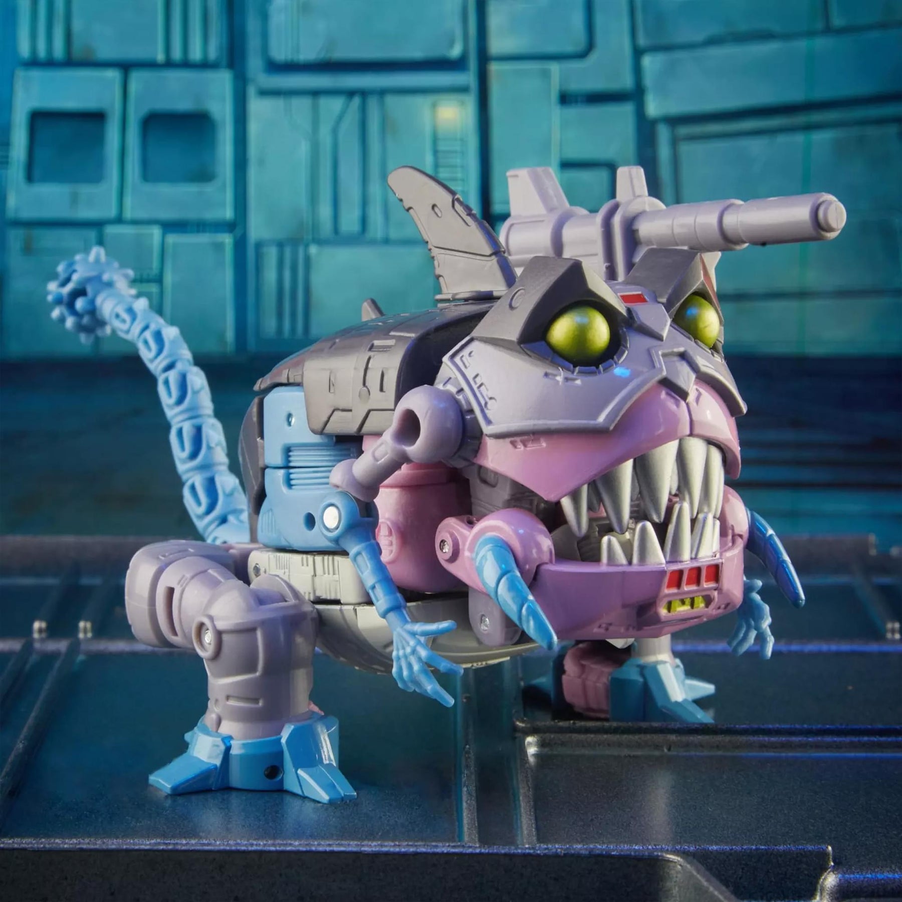 Transformers Studio Series Deluxe Figure | Gnaw