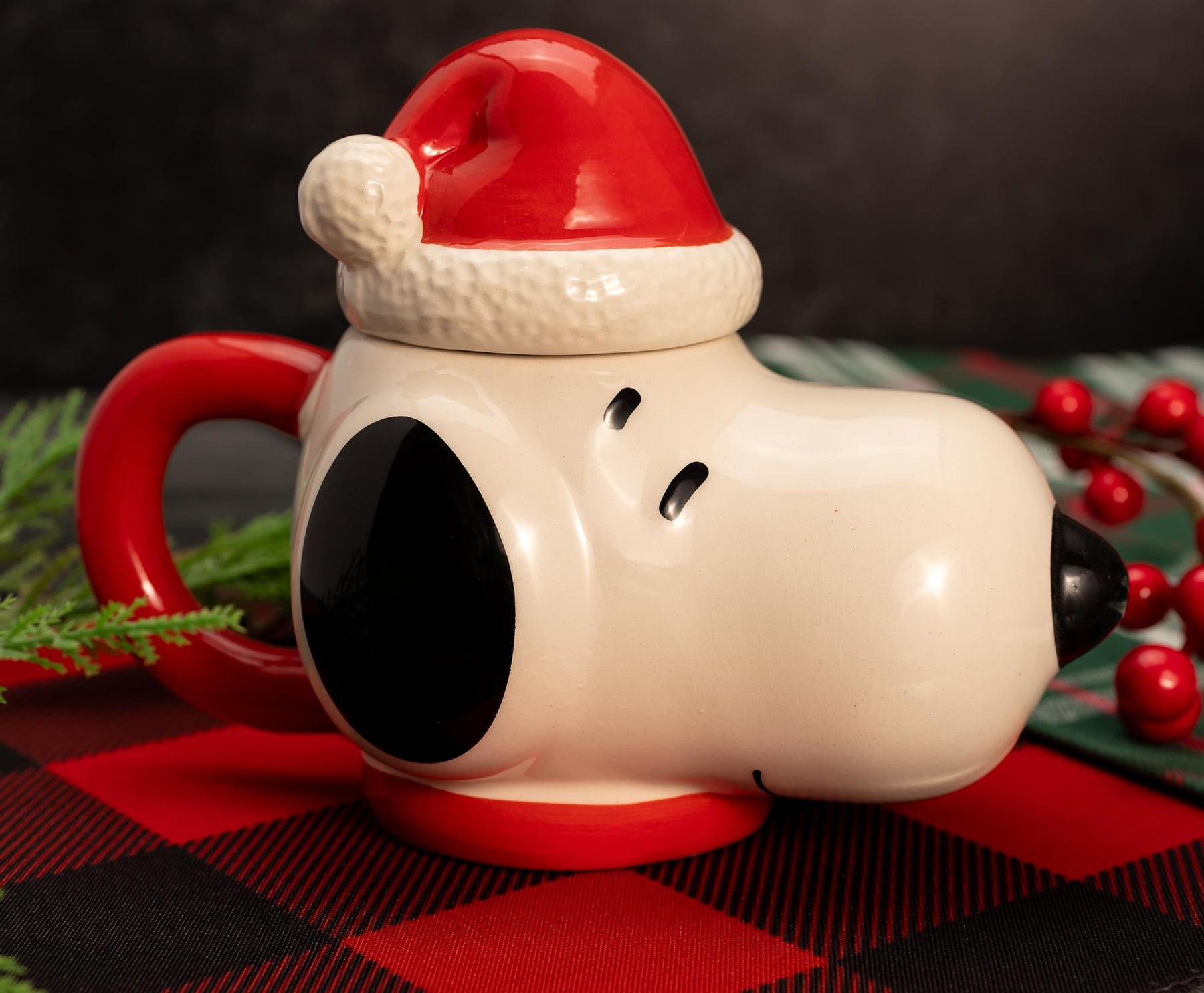 Peanuts Santa Snoopy 14.5oz Molded Mug with Lid