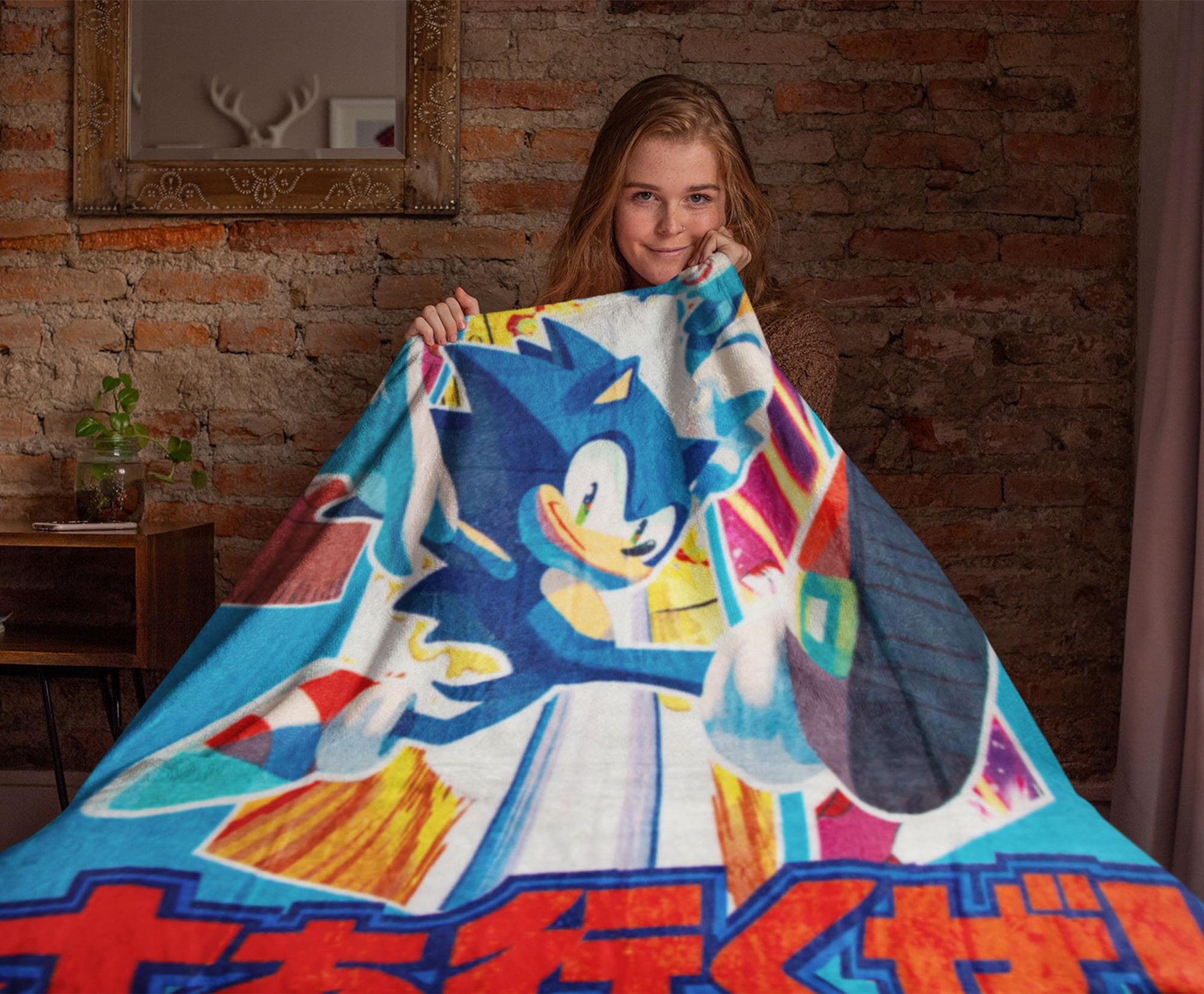 Sonic the Hedgehog 45 x 60 Inch Fleece Throw Blanket & Air Freshener Gift Set