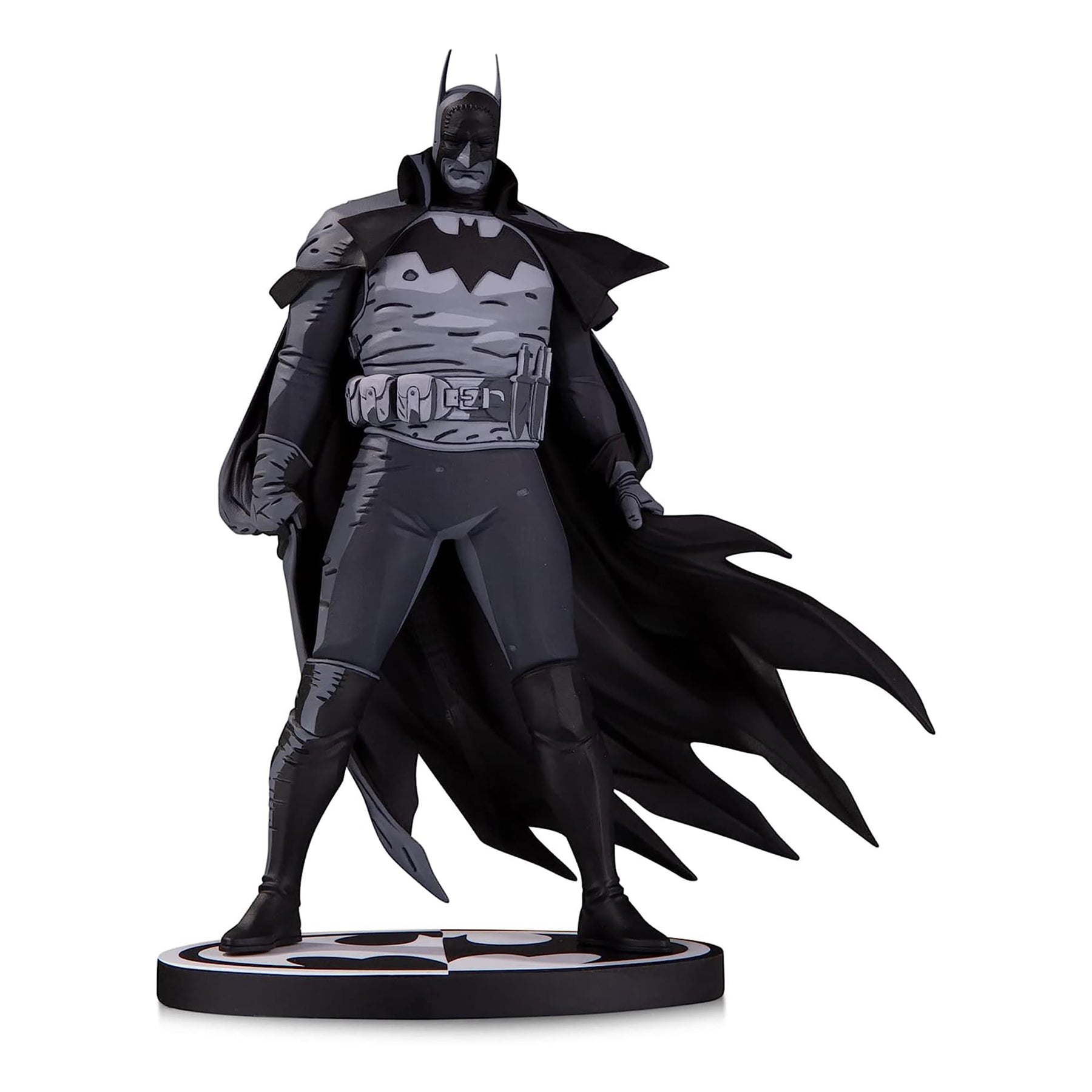 DC Direct 1:10 Gotham by Gaslight Batman Statue By Mike Mignola