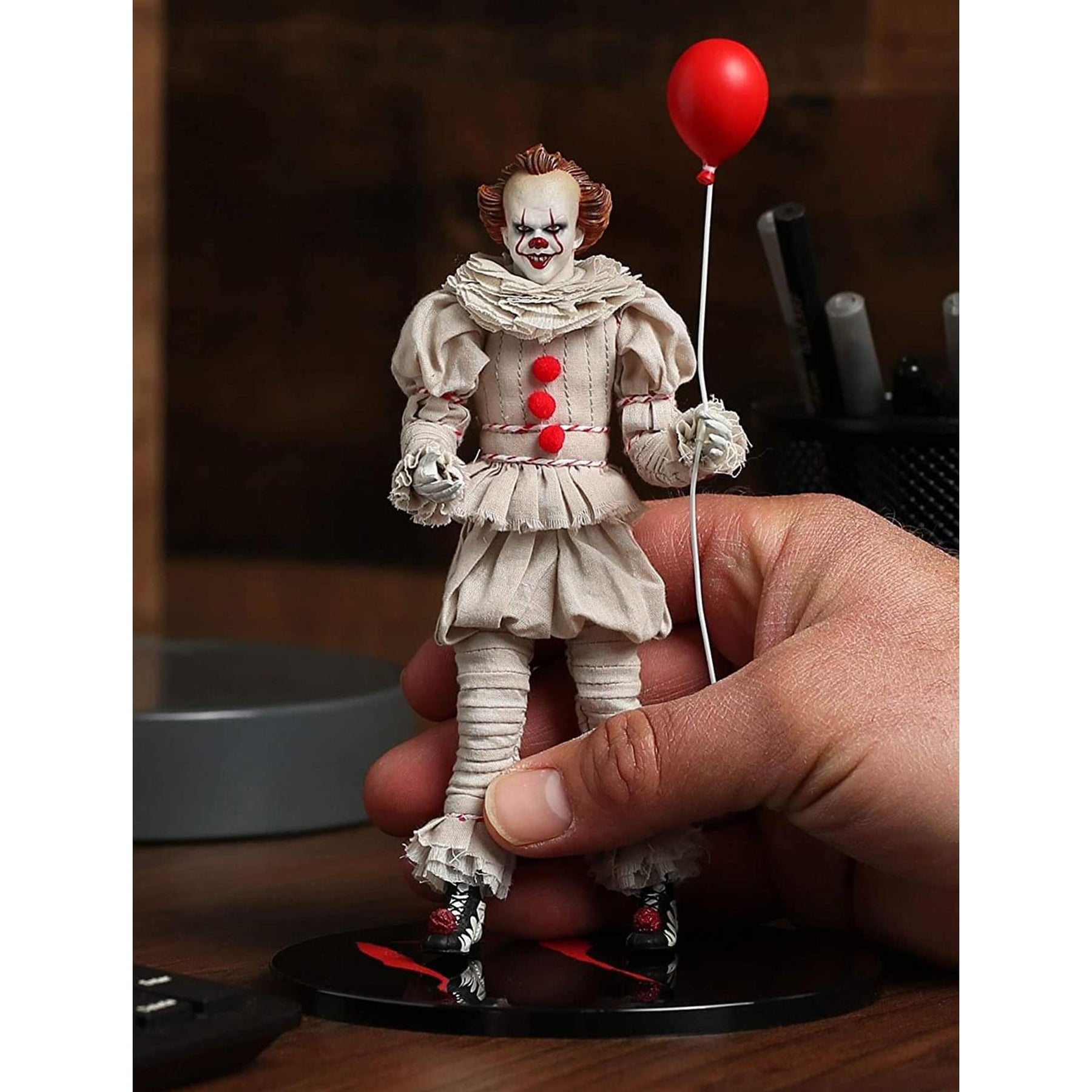 IT One:12 Collective 6 Inch Action Figure | Pennywise