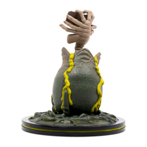 Alien Facehugger Q-Fig Max Diorama Figure