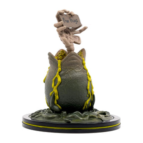 Alien Facehugger Q-Fig Max Diorama Figure