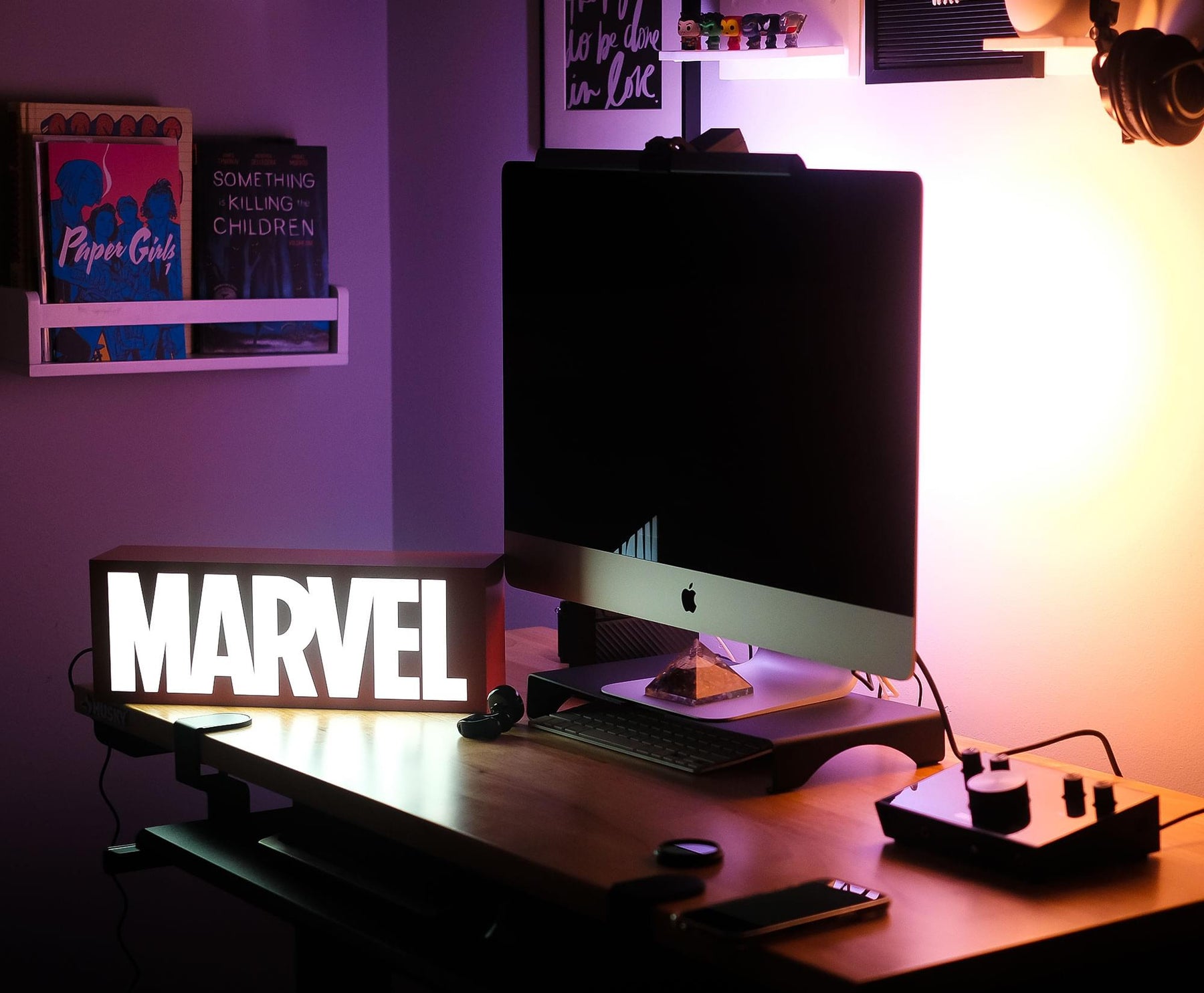 Marvel Official Logo 16.5 Inch USB/Electric Light Box | Free Shipping