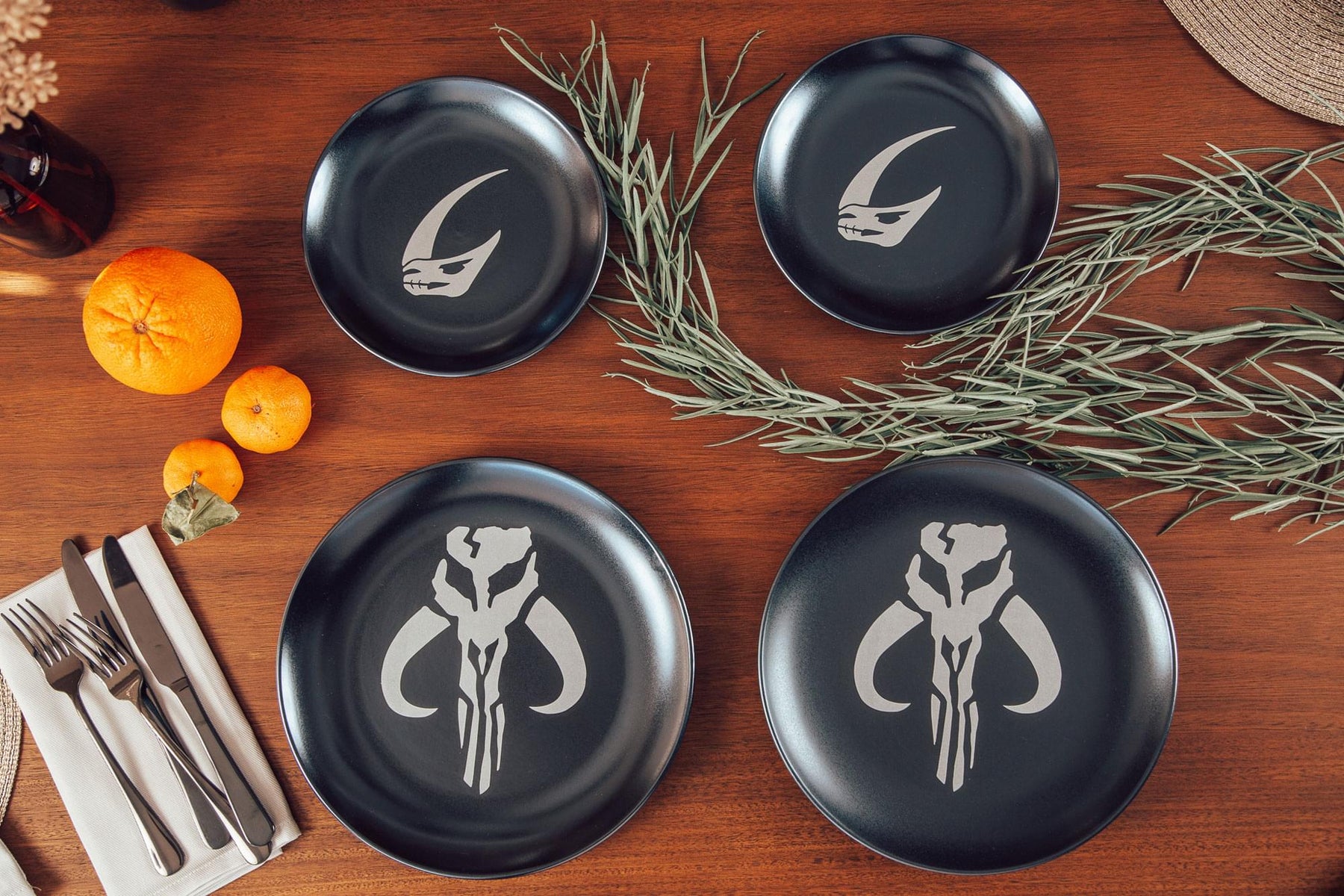 Star Wars The Mandalorian 8-Piece Limited Edition Stoneware Dinnerware Set