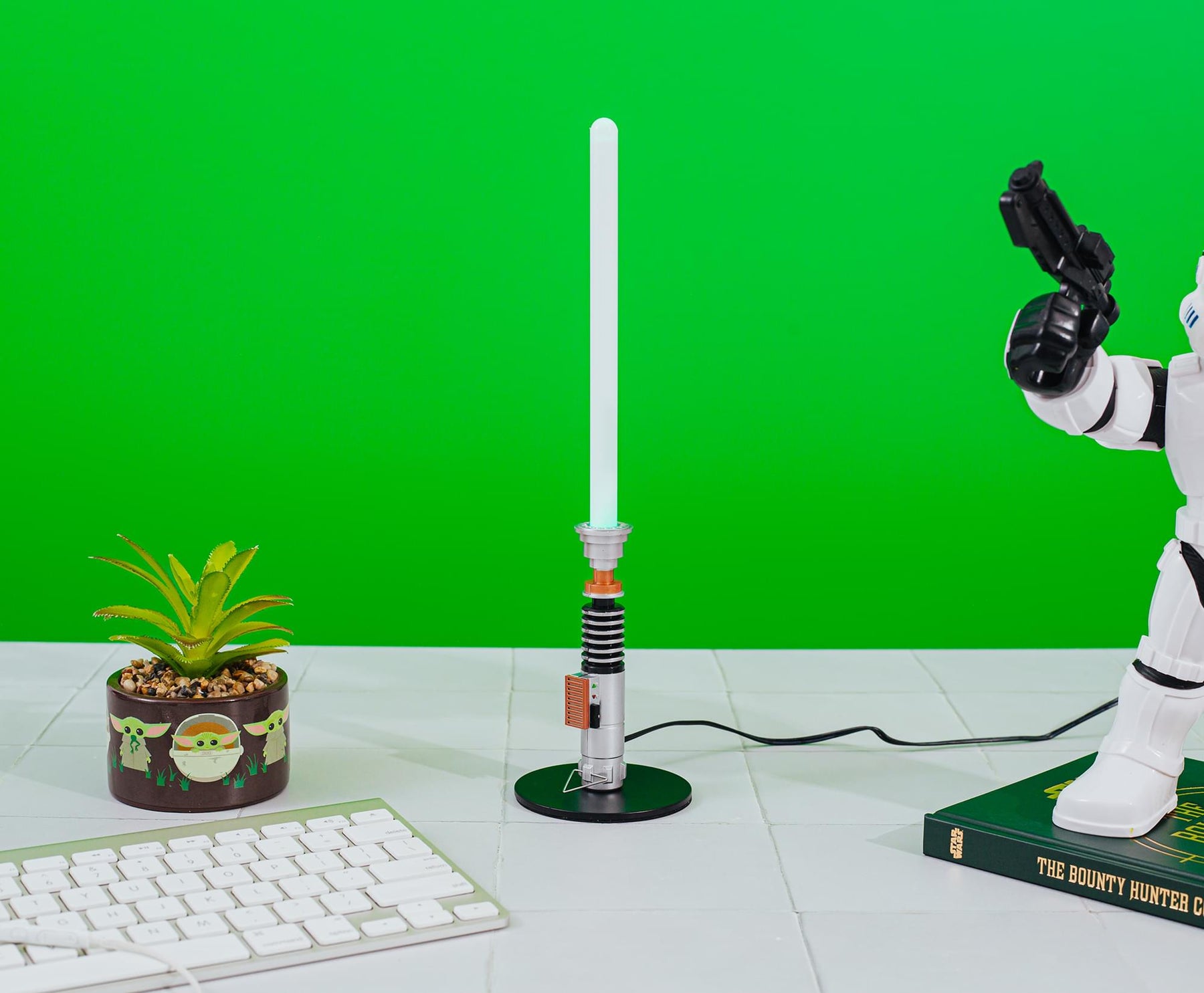 Star Wars Luke Skywalker Green Lightsaber 12-Inch Mini LED Mood Light