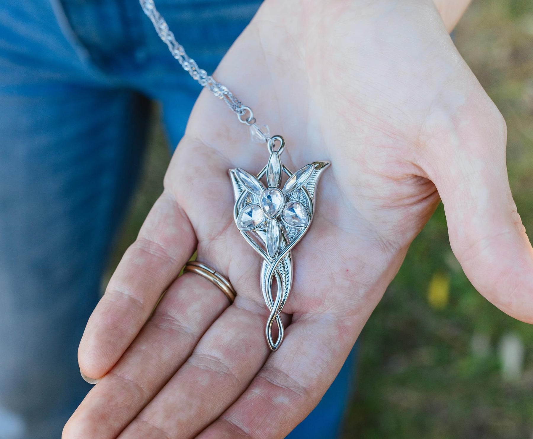 The Lord Of The Rings Arwen Evenstar Pendant Necklace Replica