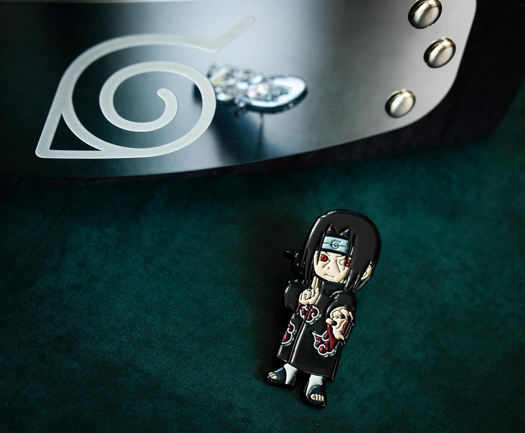 Naruto Shippuden Itachi Uchiha Enamel Pin | Free Shipping