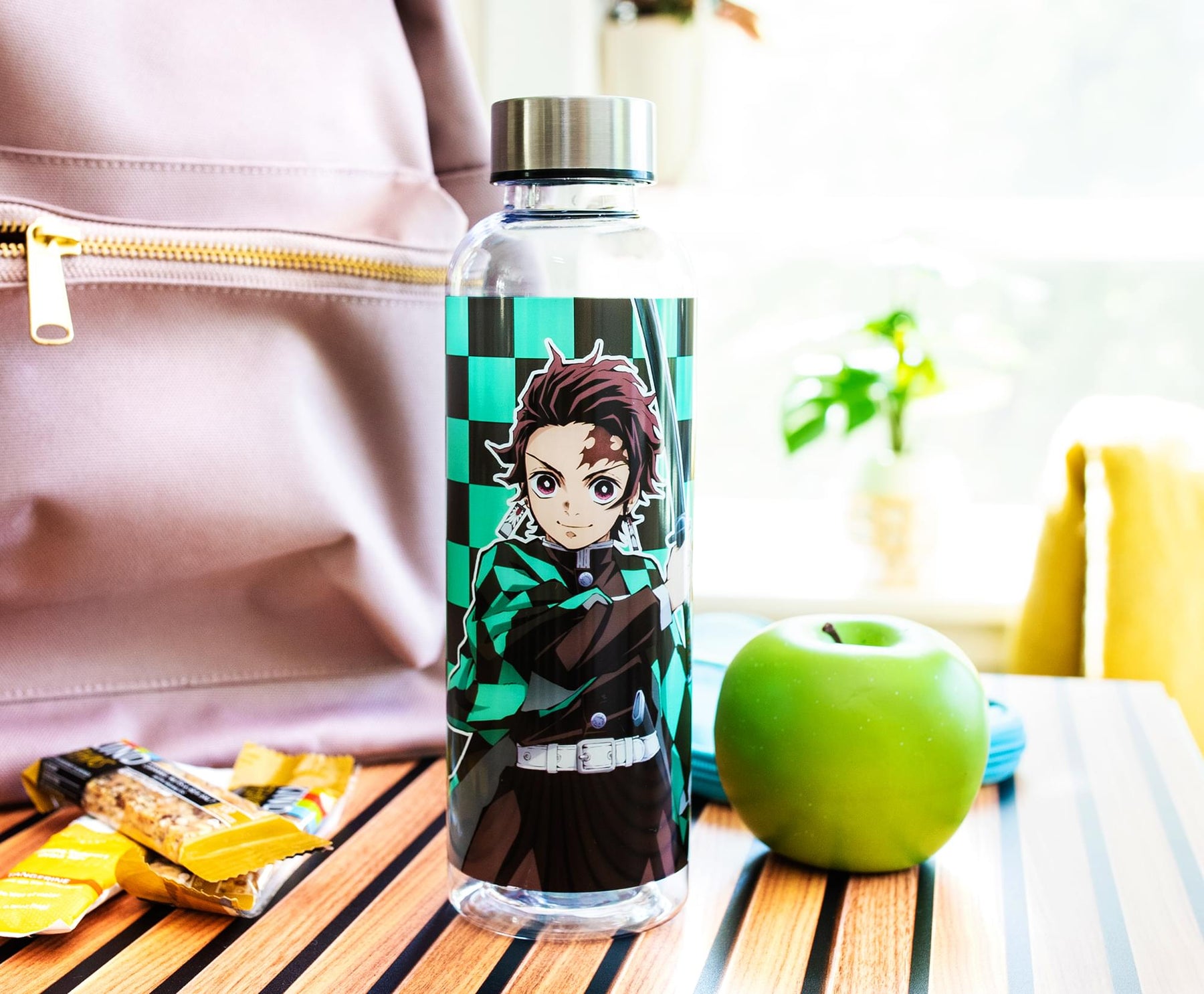 Demon Slayer Tanjiro Kamado Plastic Water Bottle | Holds 20 Ounces