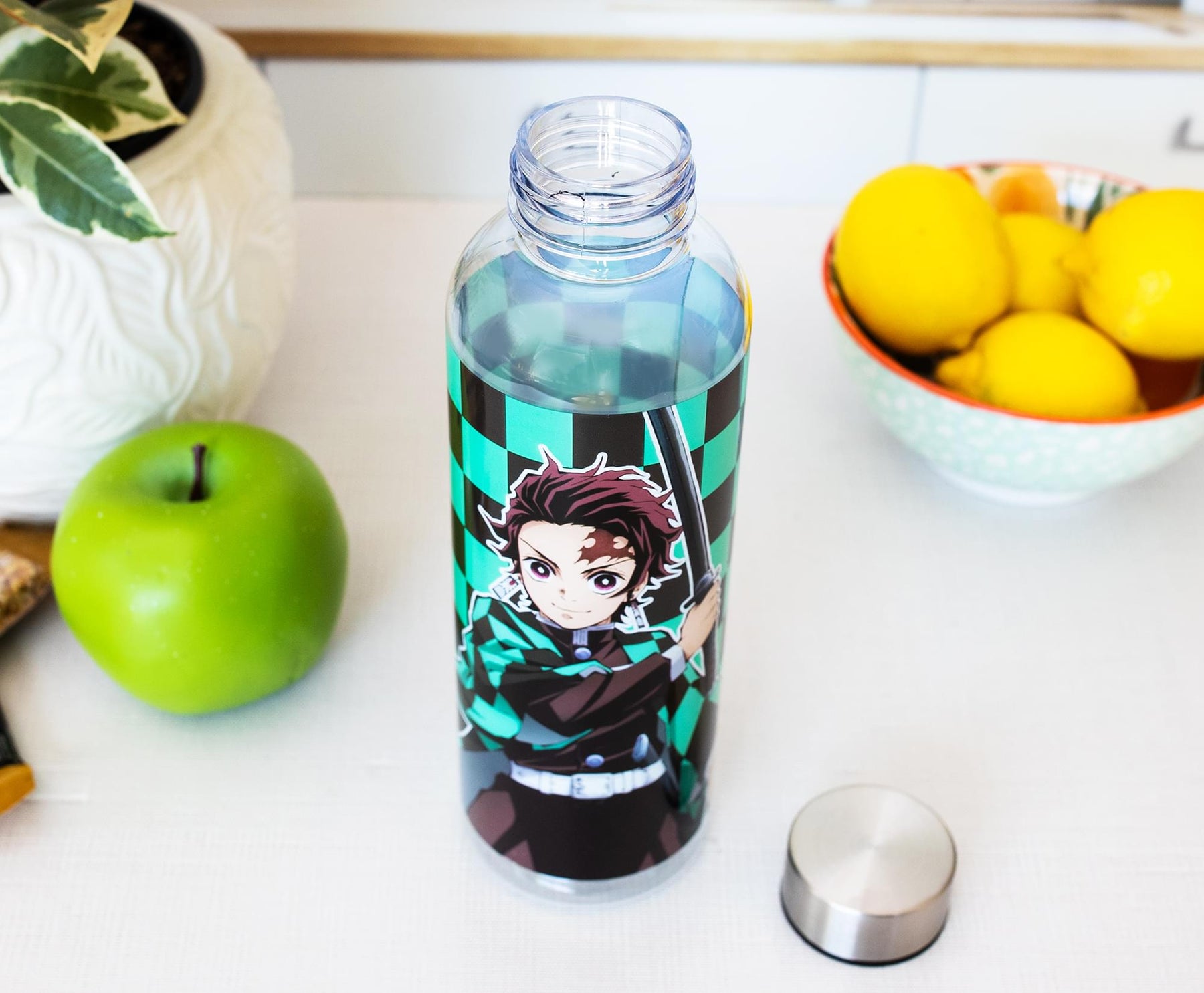 Demon Slayer Tanjiro Kamado Plastic Water Bottle | Holds 20 Ounces