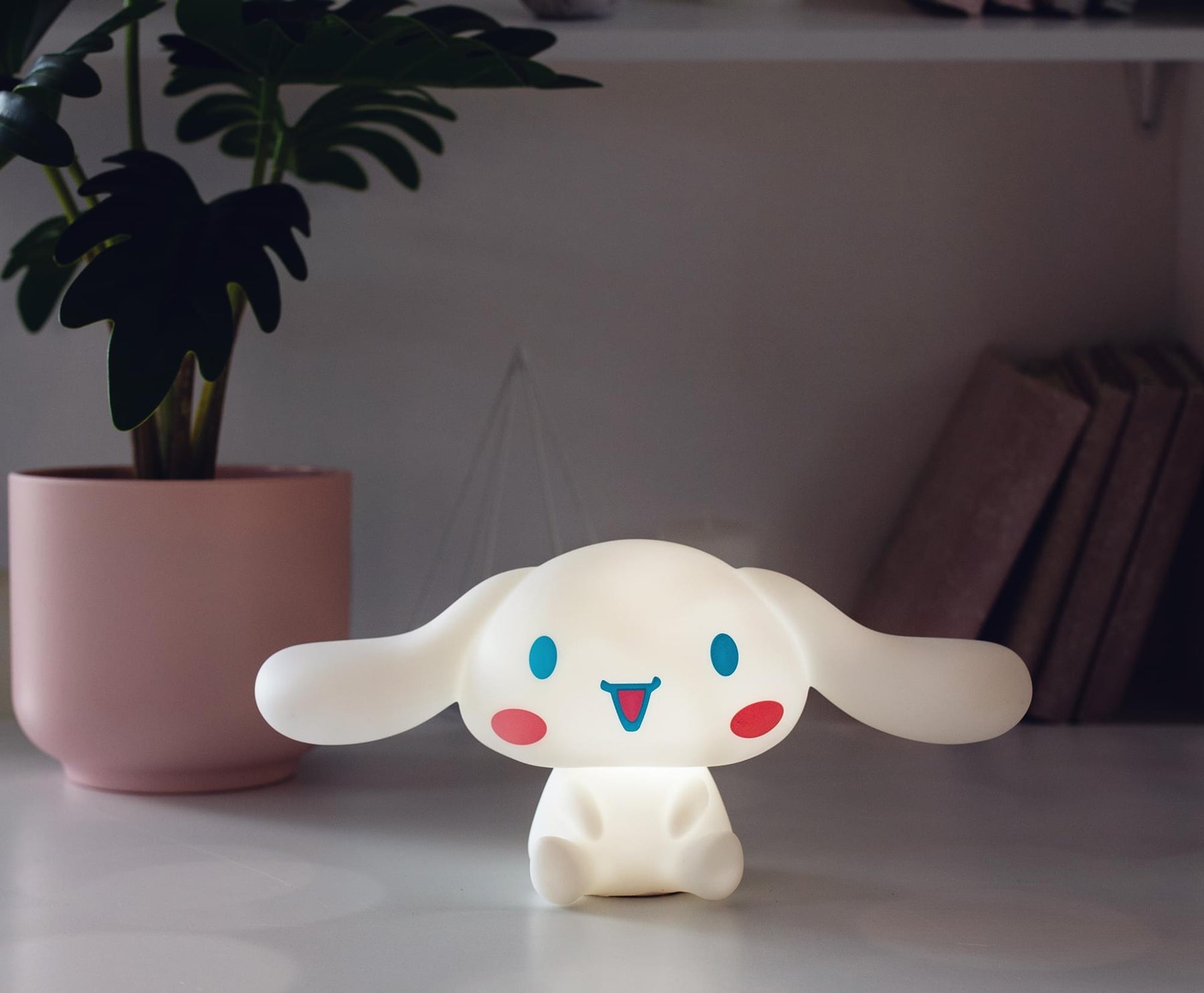 Sanrio Cinnamoroll 4-Inch PVC Figural Mood Light