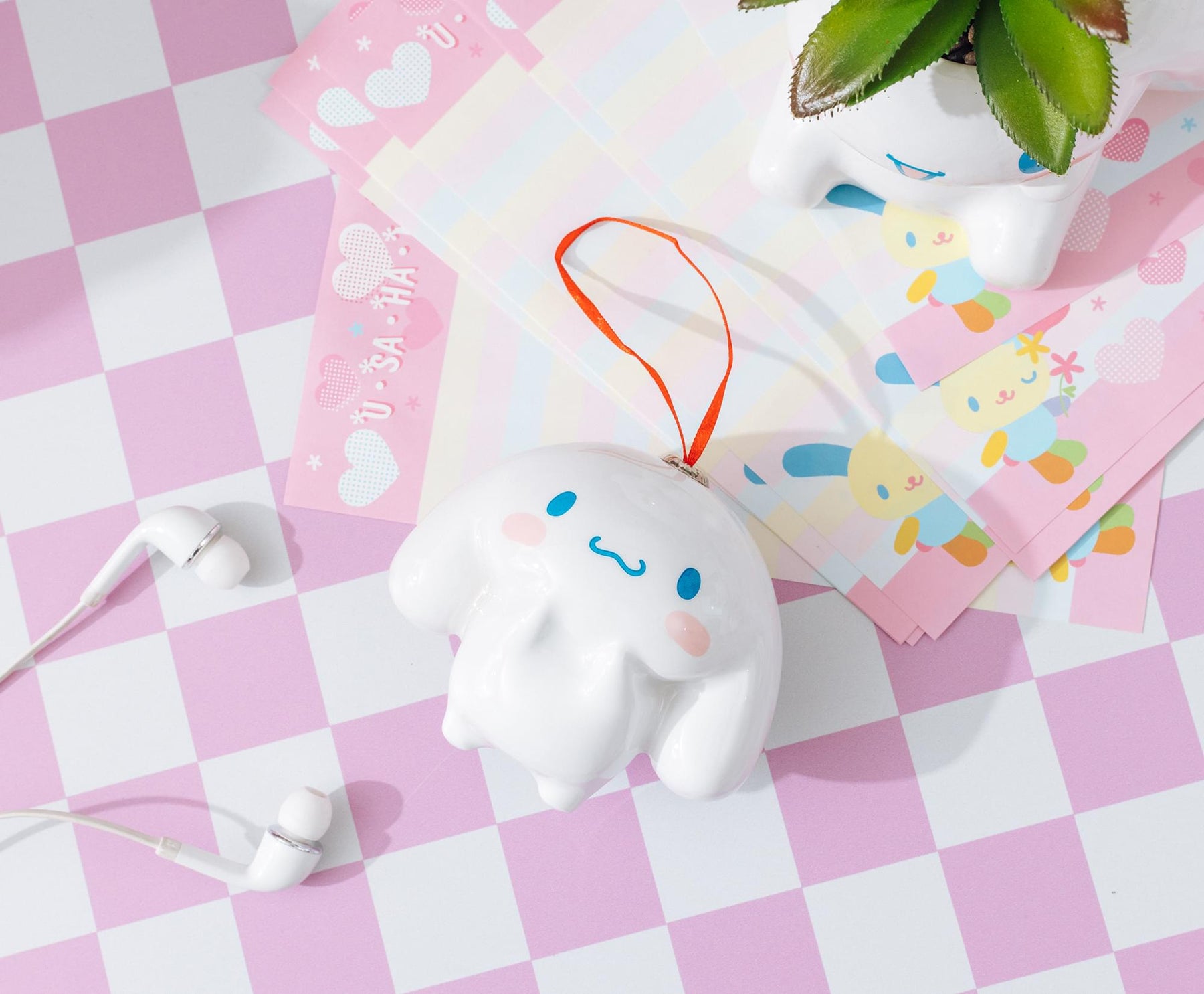 Sanrio Cinnamoroll 4-Inch Shatterproof Decoupage Ornament