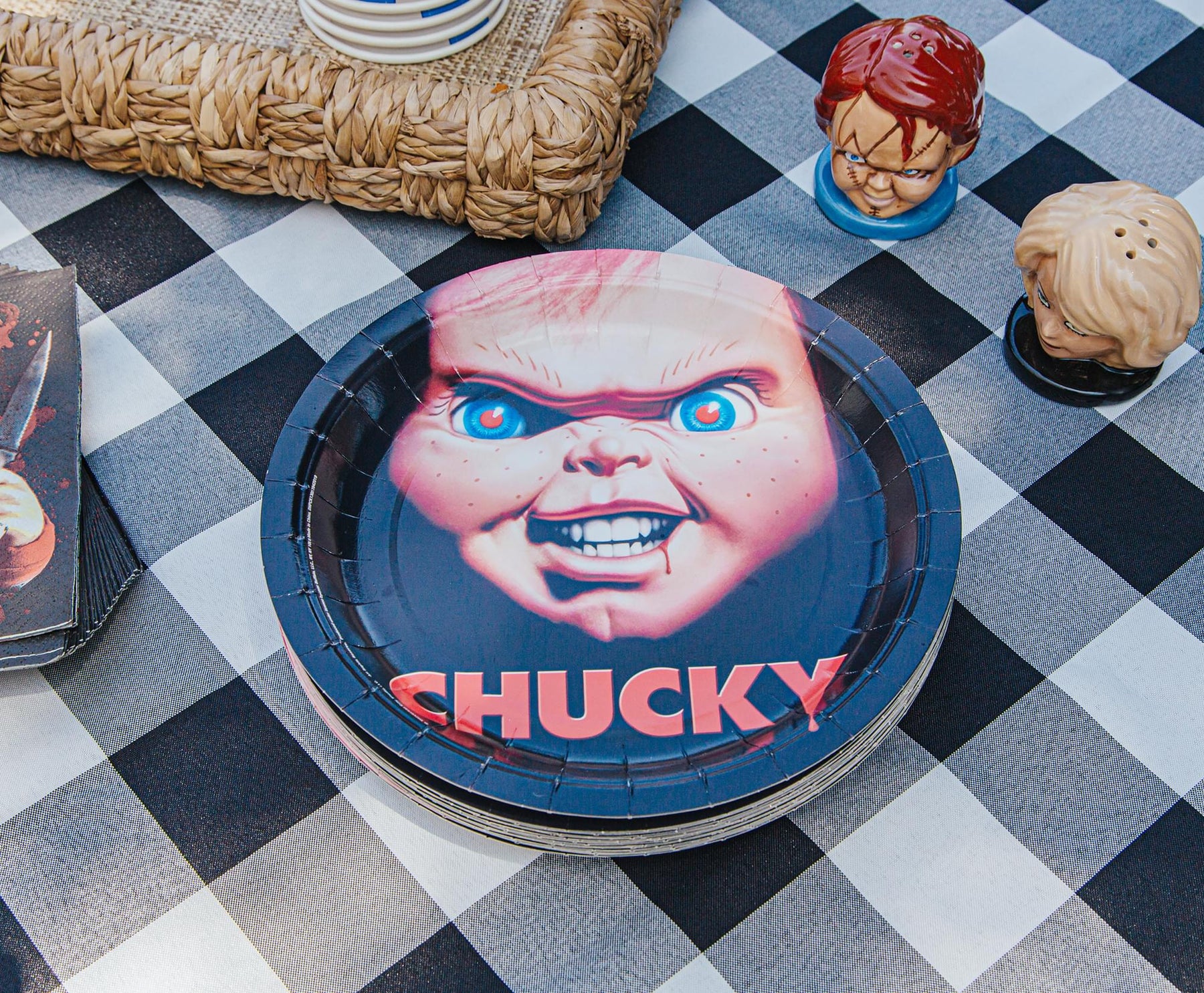 Child's Play Chucky 60-Piece Party Tableware Set