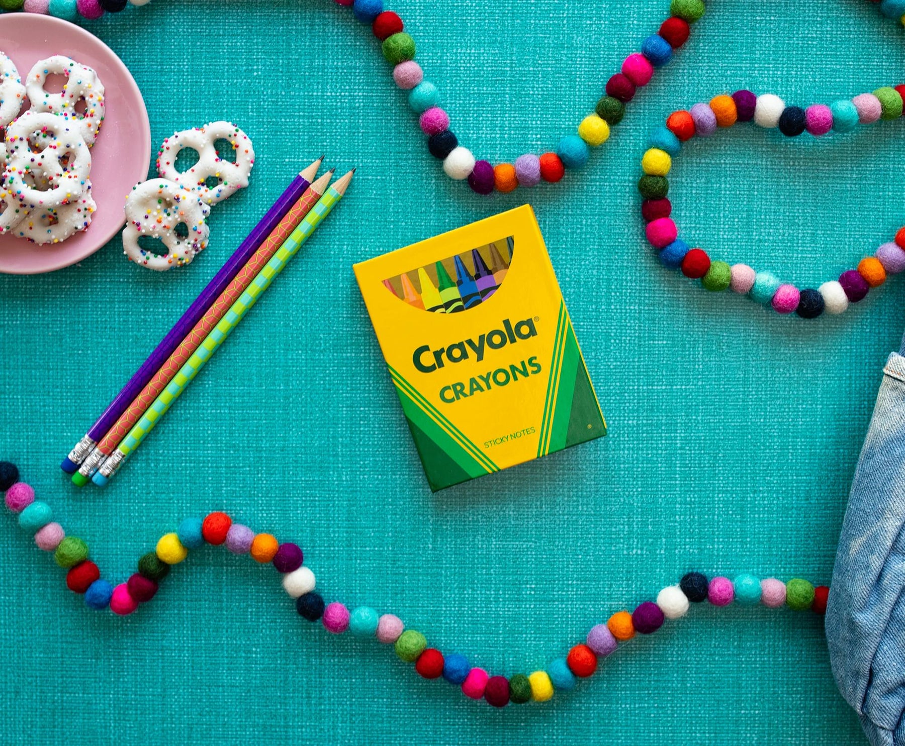 Crayola Crayons Sticky Note and Tab Box Set