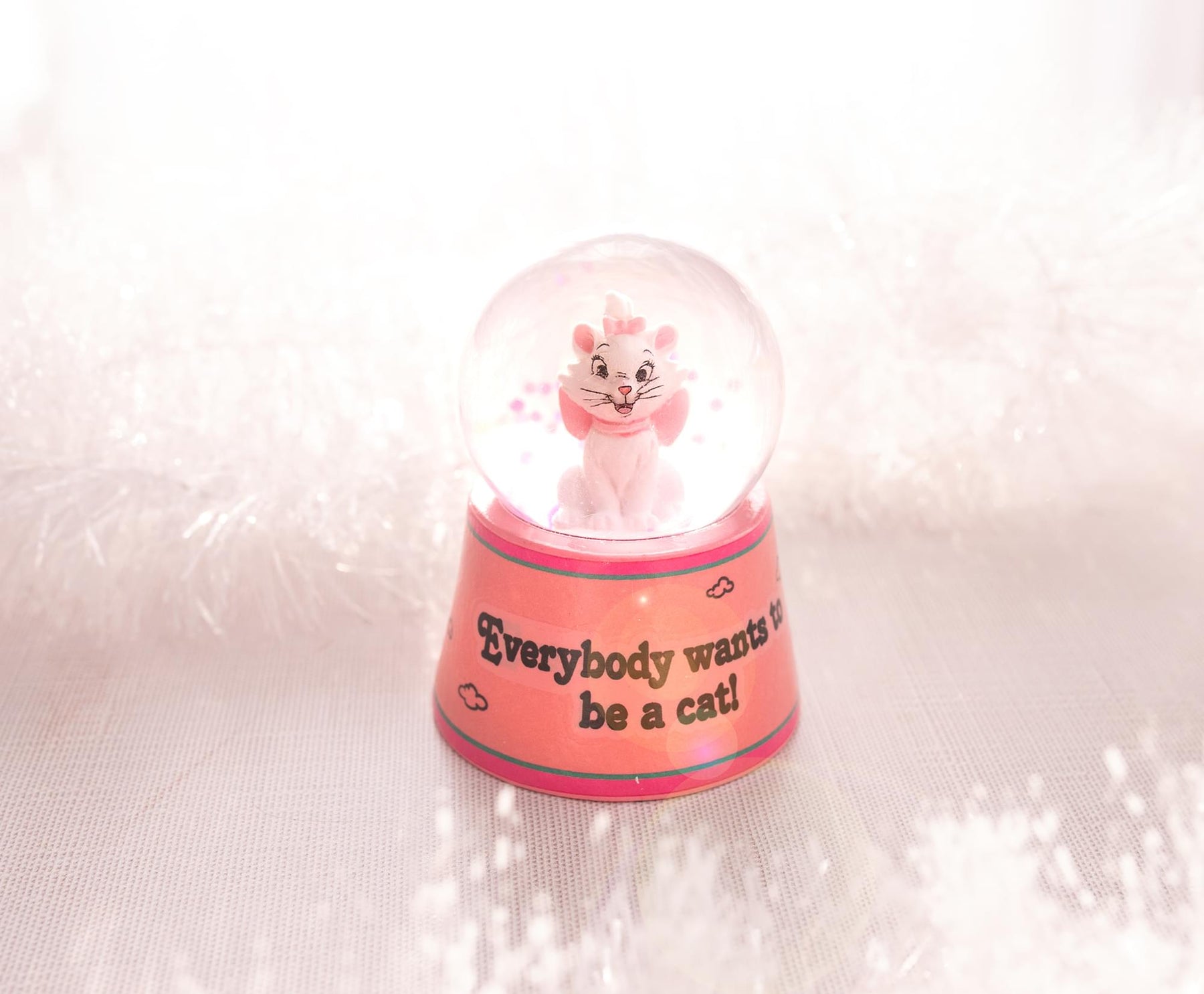 Disney Aristocats Marie "Everybody Wants To Be A Cat" Mini Light-Up Snow Globe