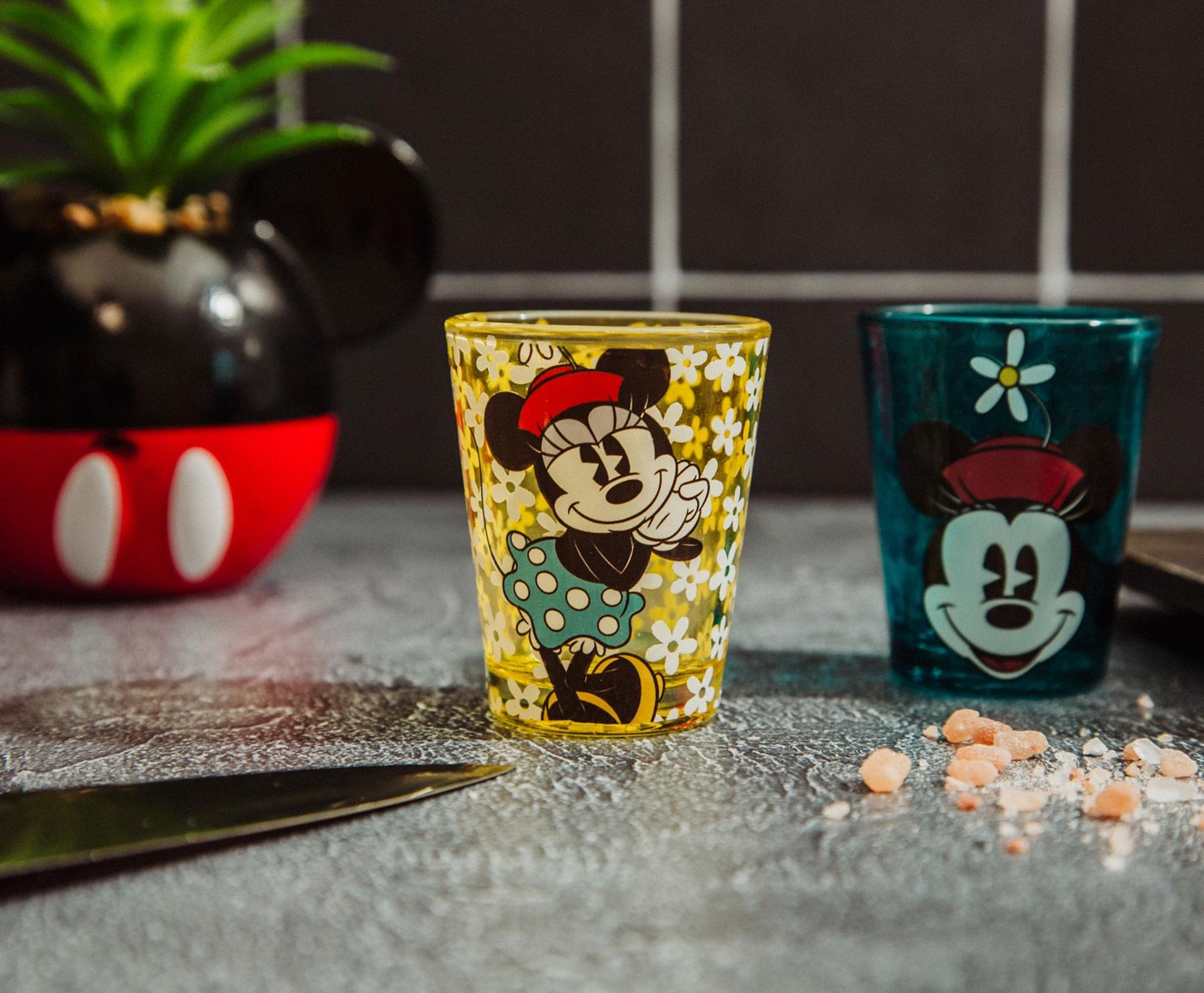 Disney Vintage Minnie Mouse 4 Piece 1.5oz Mini Glass Set