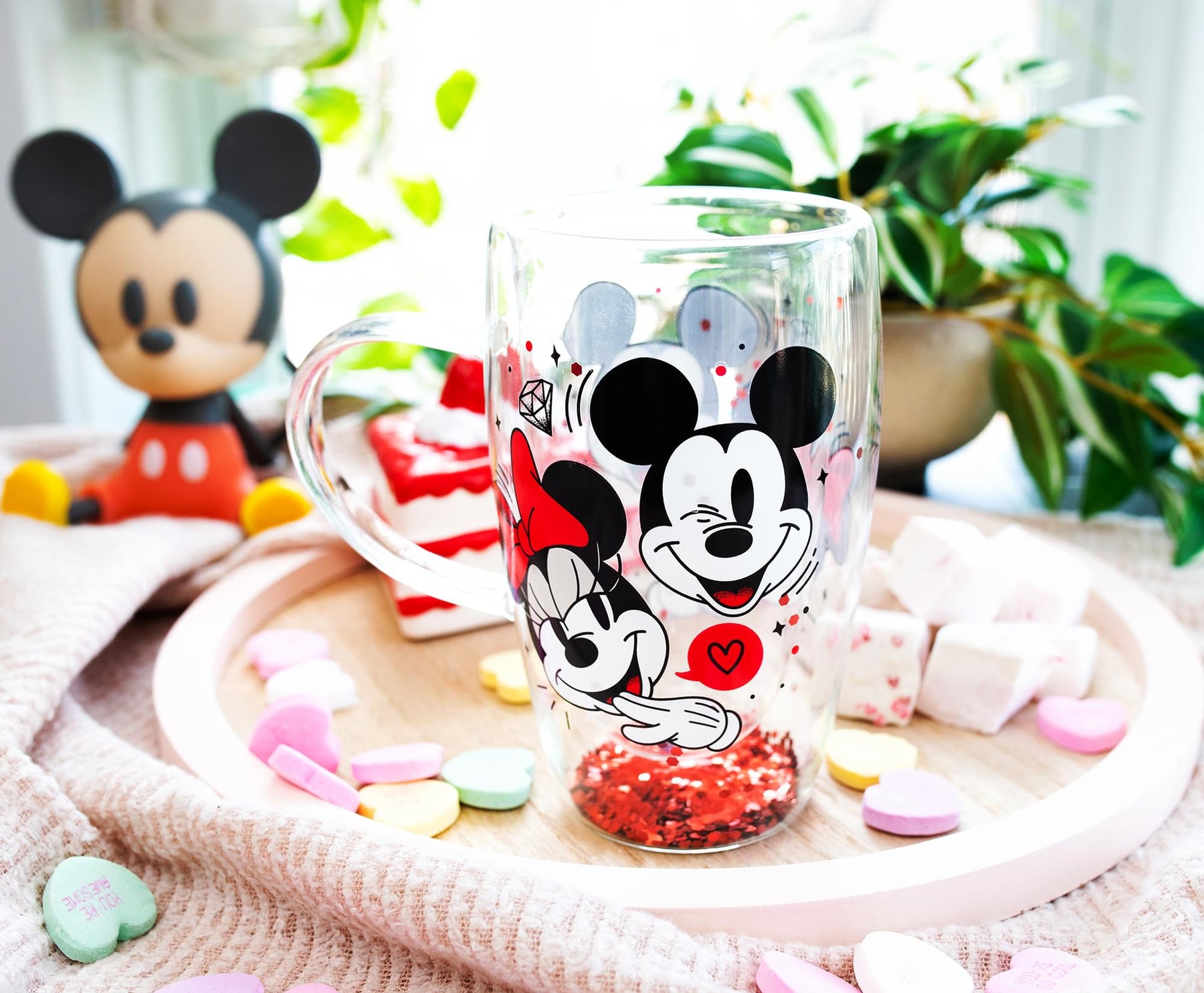 Silver Buffalo Disney Micky Minnie Heart Glitter Ceramic Coffee