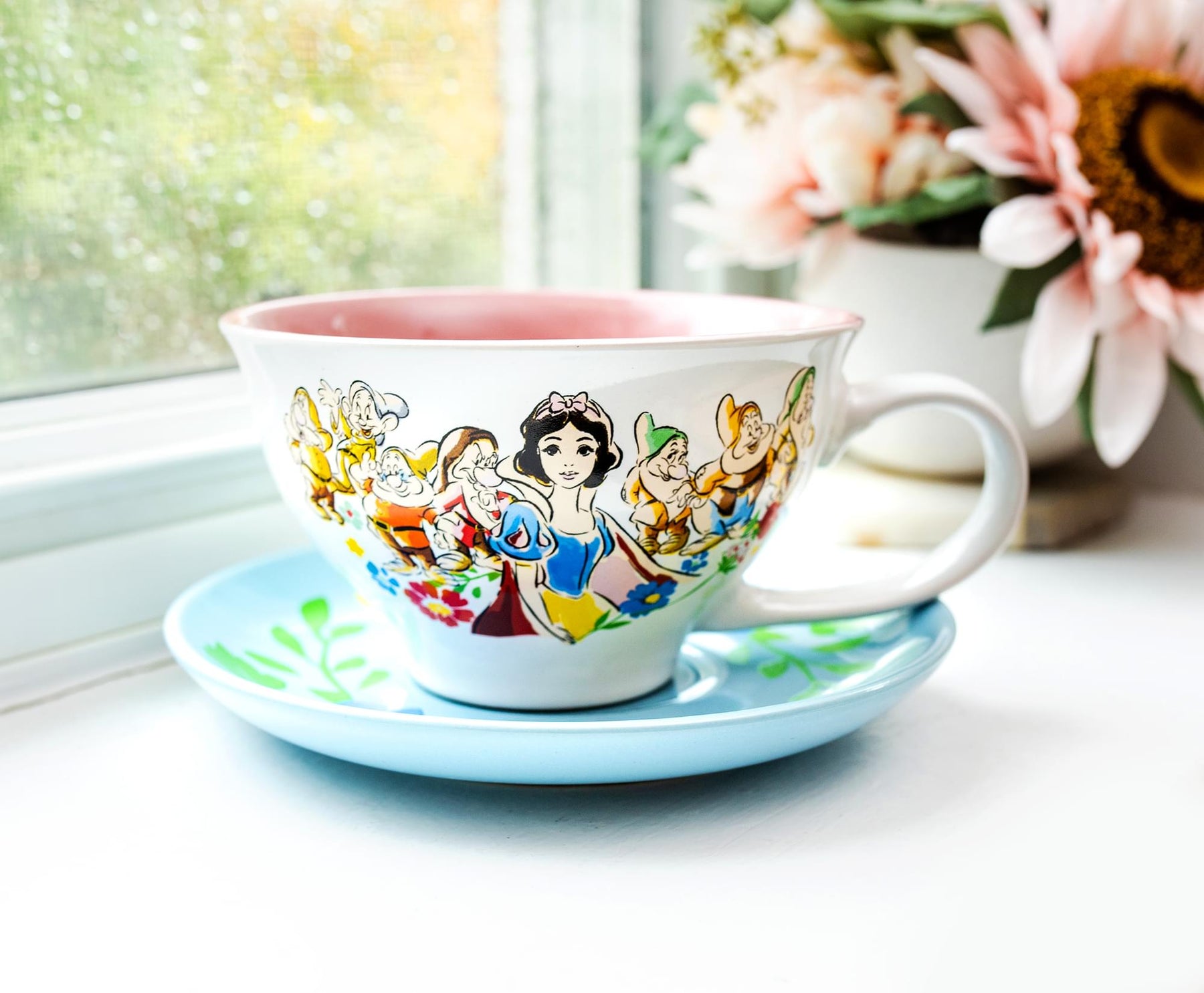 Disney Snow White and the Seven Dwarfs I'm Wishing Ceramic Teacup and  Saucer