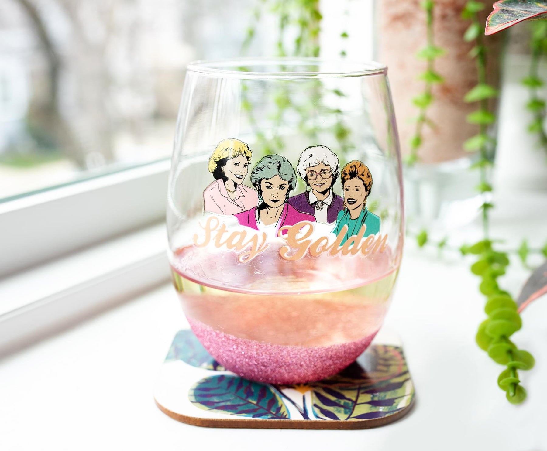 The Golden Girls "Stay Golden" Teardrop Stemless Wine Glass | Holds 20 Ounces