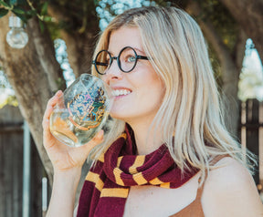 Harry Potter Hogwarts Crest Stemless Wine Glass | Holds 20 Ounces