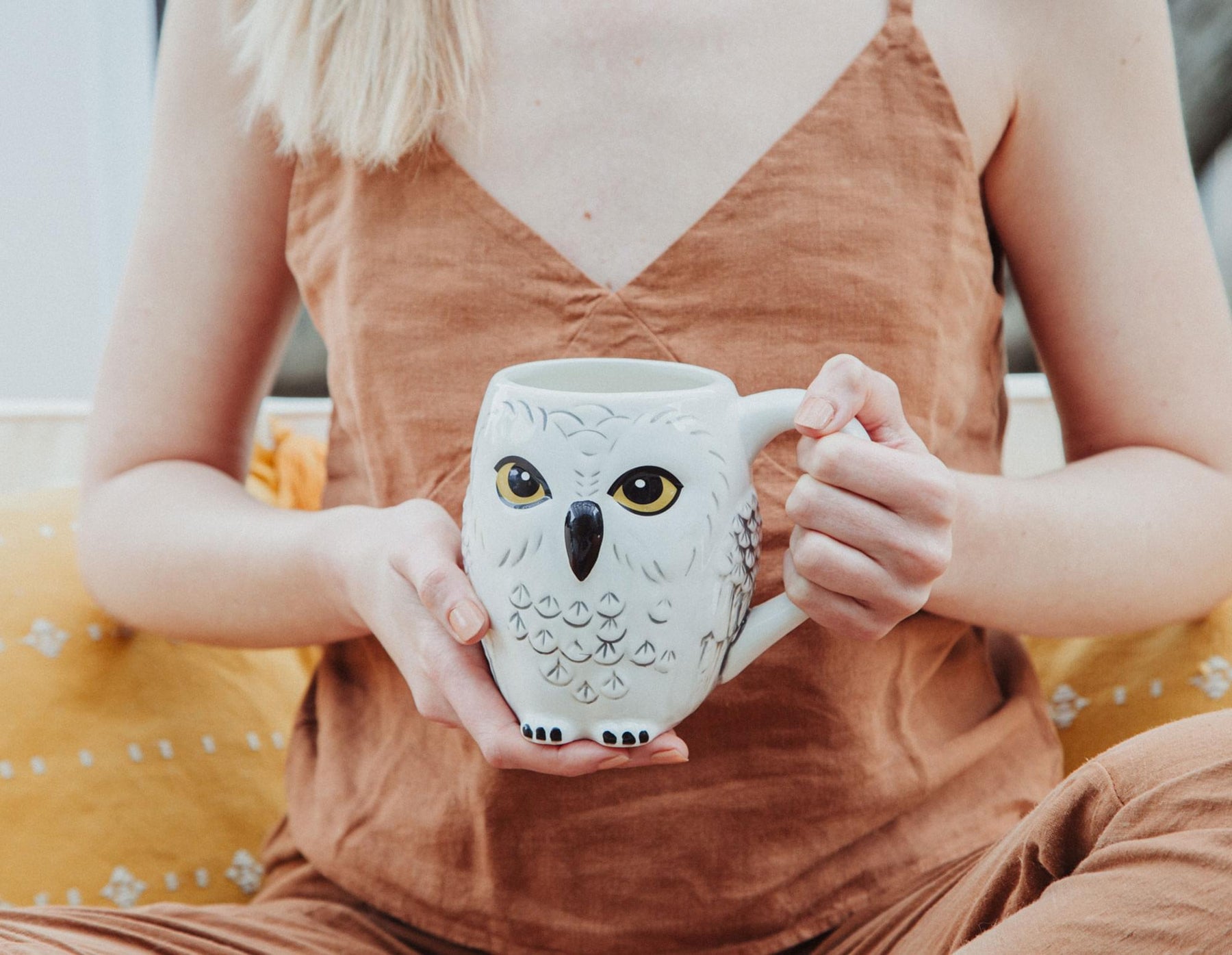 Harry Potter Hedwig Owl 3D Sculpted Ceramic Mug | Holds 20 Ounces