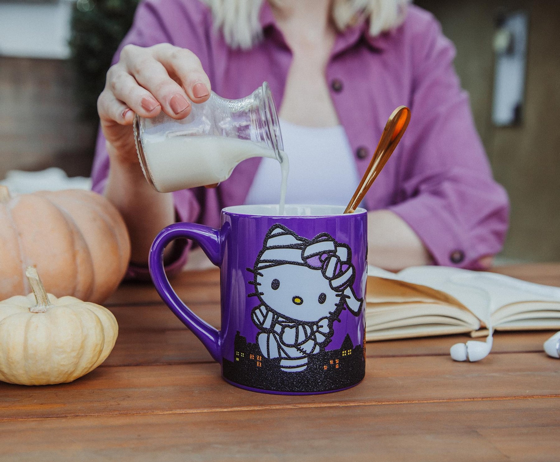 Sanrio Hello Kitty "Happy Halloween" Ceramic Glitter Mug | Holds 14 Ounces