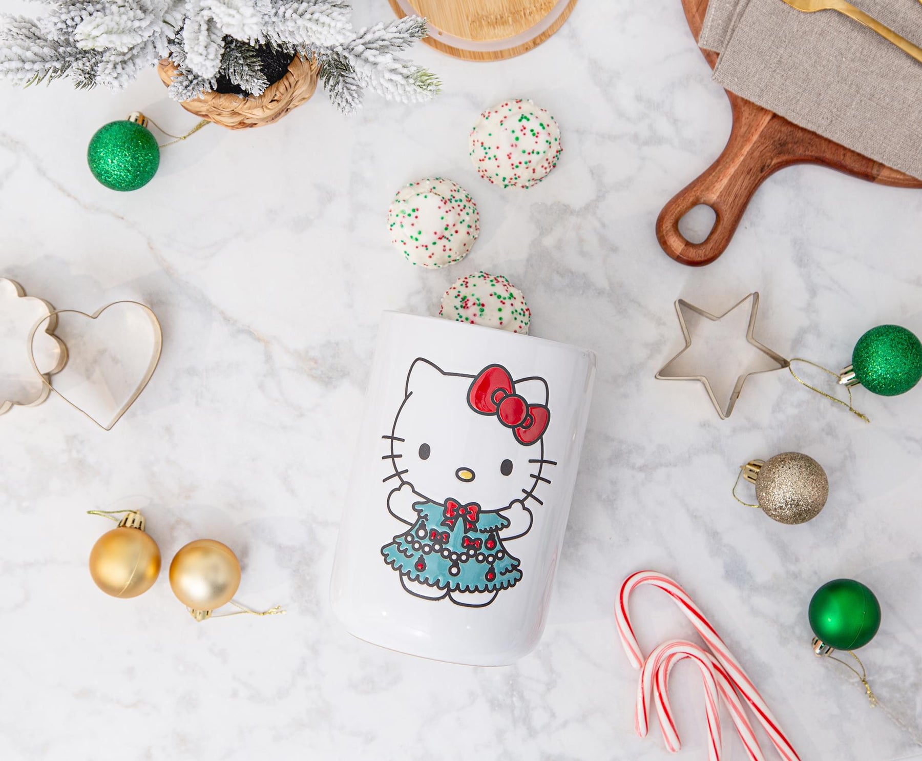 Sanrio Hello Kitty Holiday 7-Inch Ceramic Snack Jar