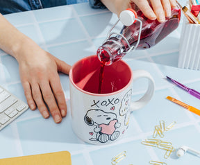 Peanuts Snoopy and Woodstock Valentine's Day "XOXO" Ceramic Mug | Hold 20 Ounces