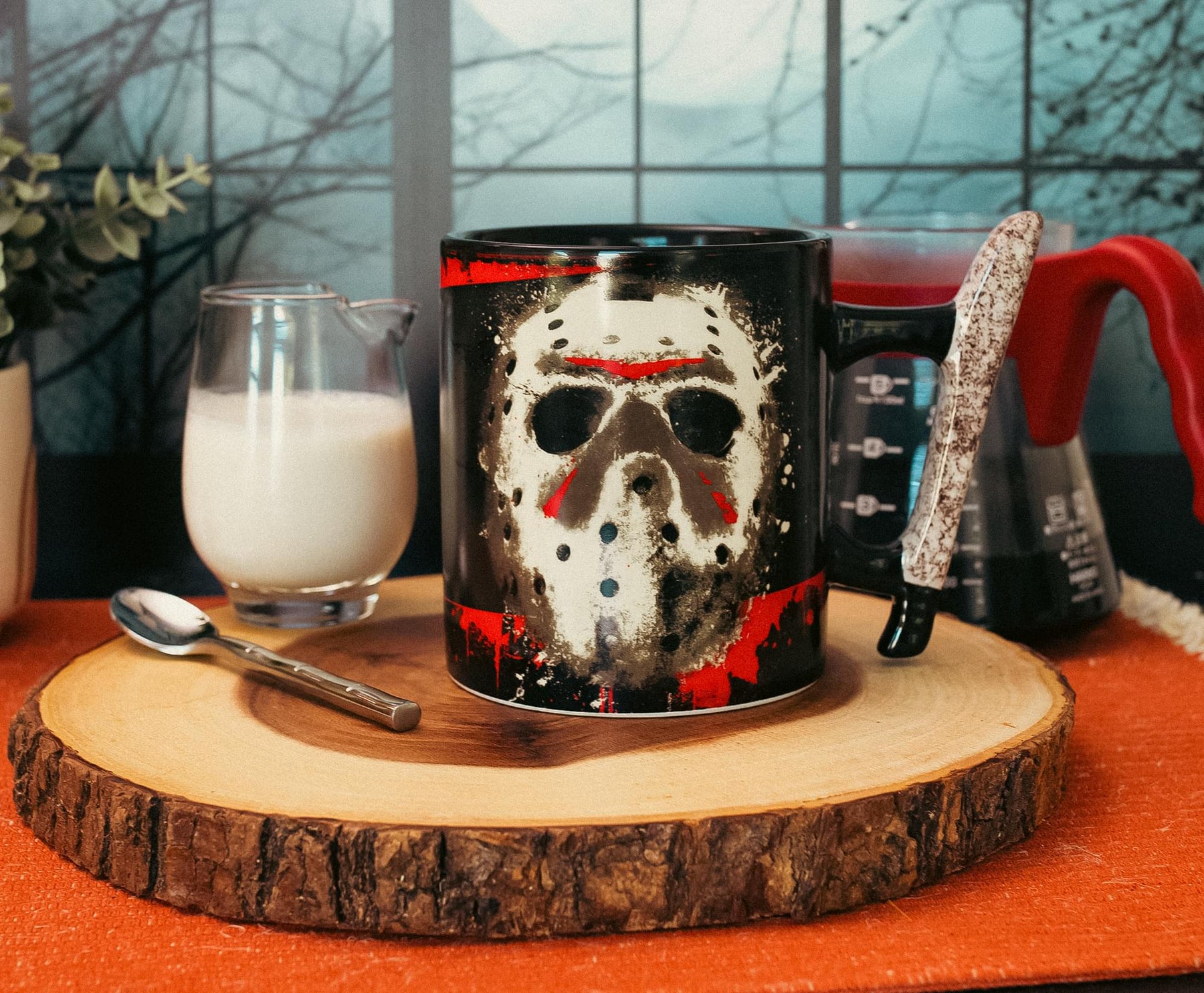 Friday The 13th Jason Mask 20-Ounce Ceramic Mug With Machete-Shaped Handle