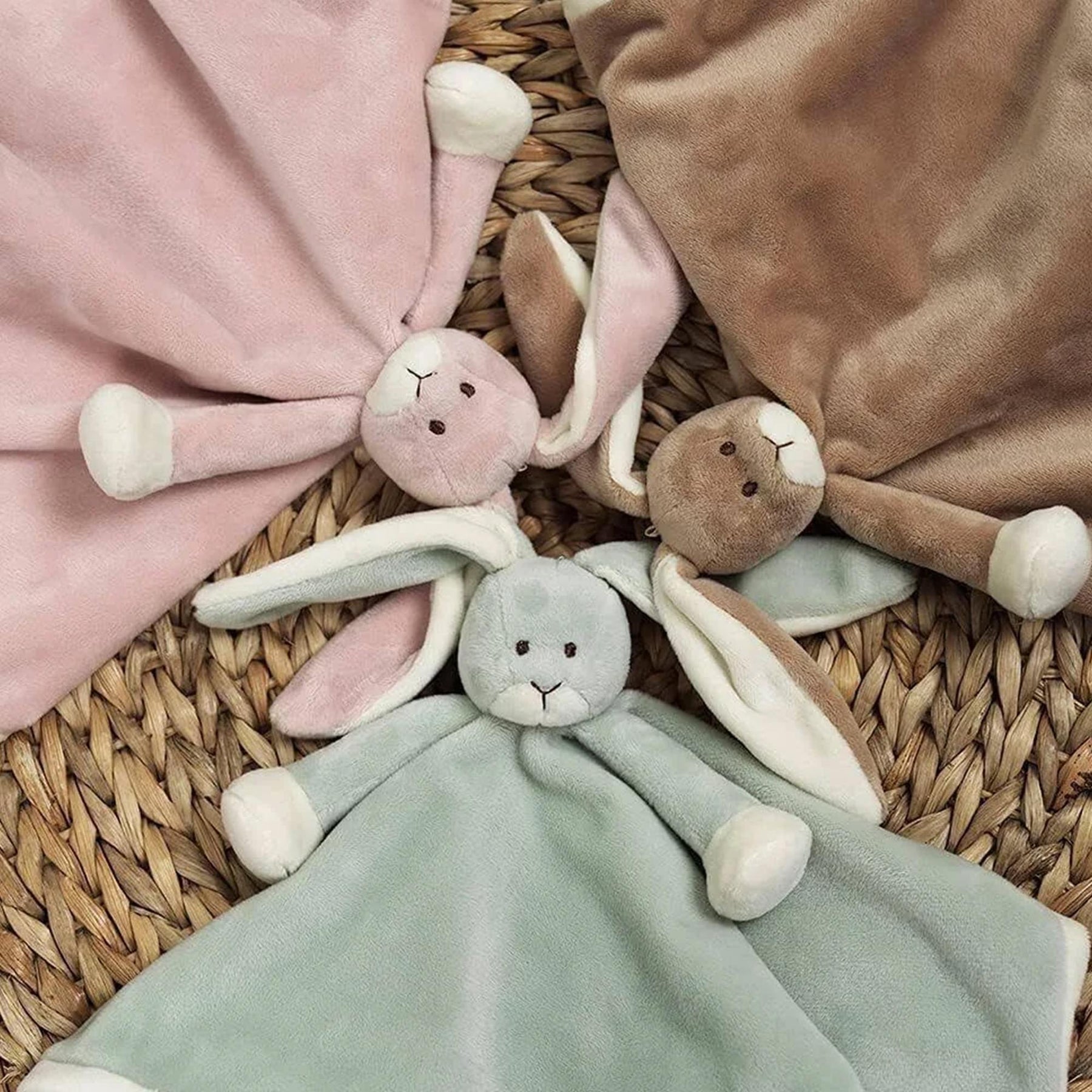 Teddykompaniet Plush Baby Blanket | Sage Bunny