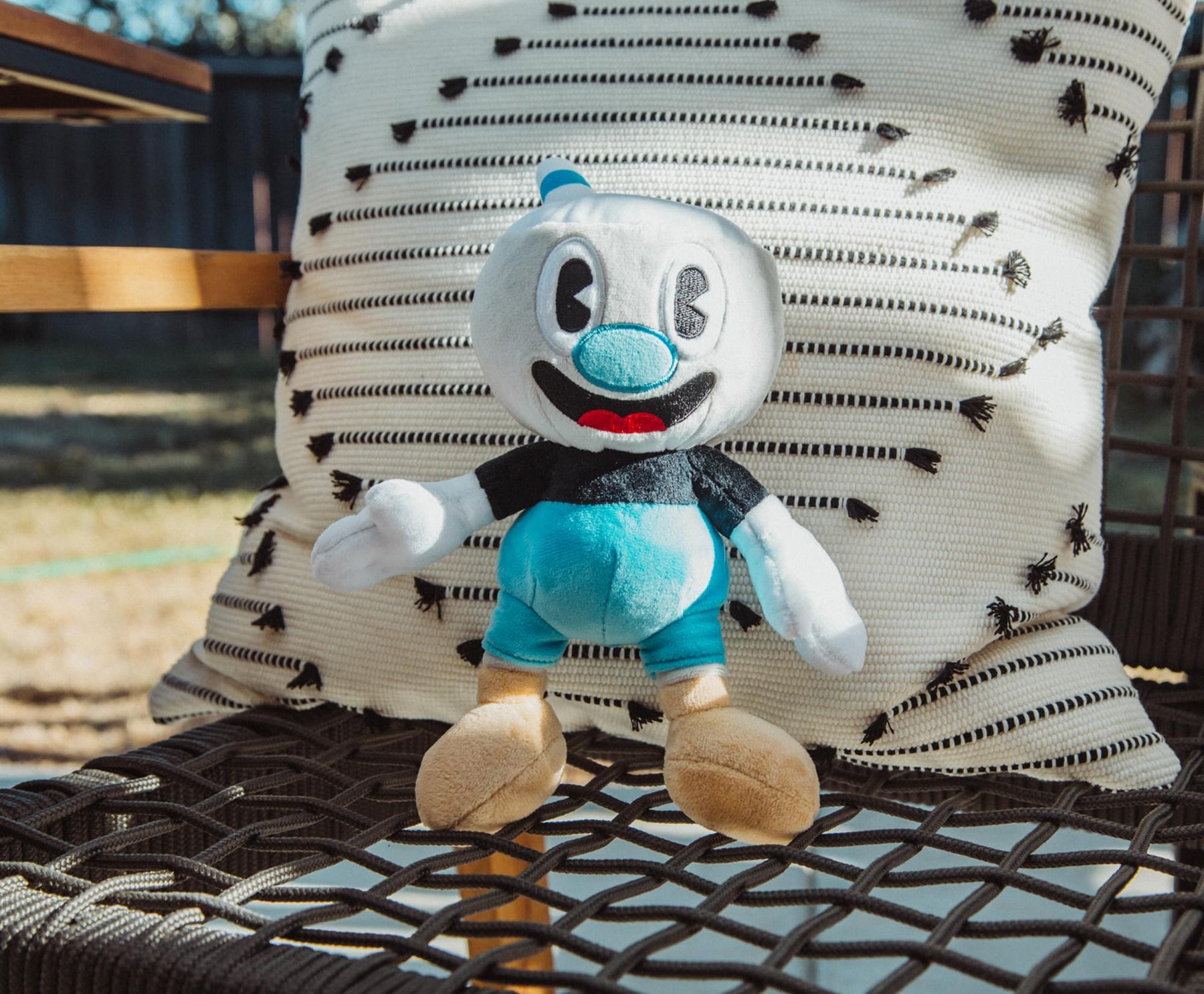 Toynk Cuphead 8-inch Collector Plush Toy