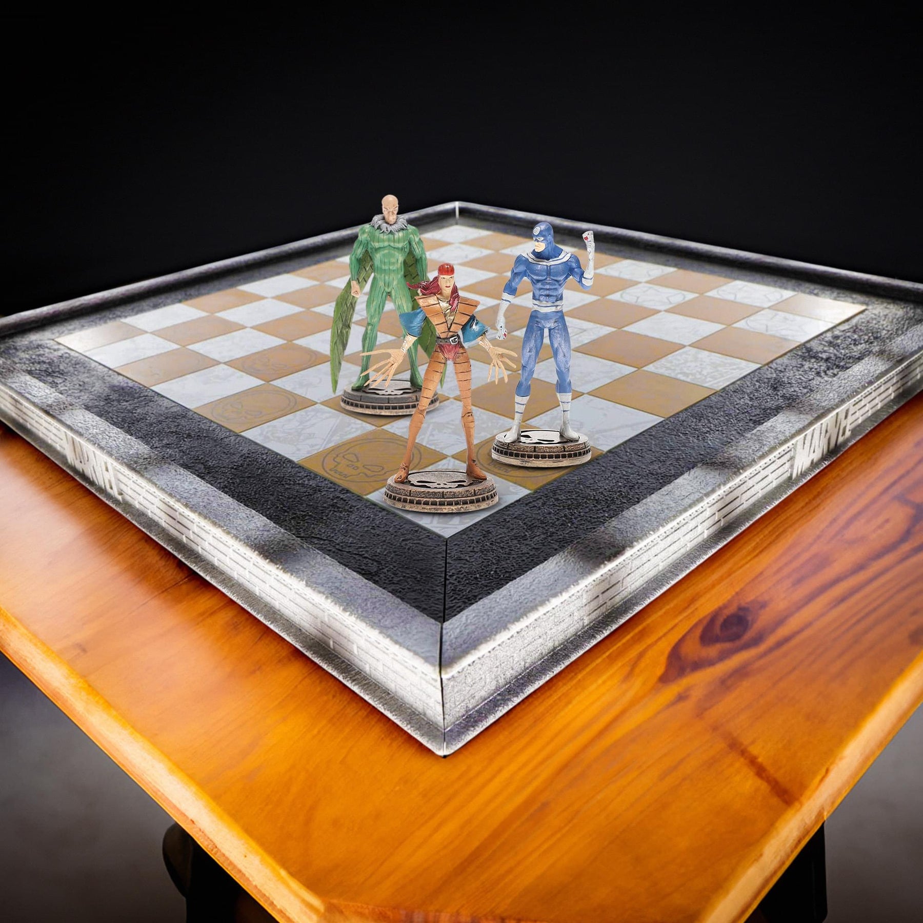 Marvel Eagelmoss Chess Collection 3D Chess Board