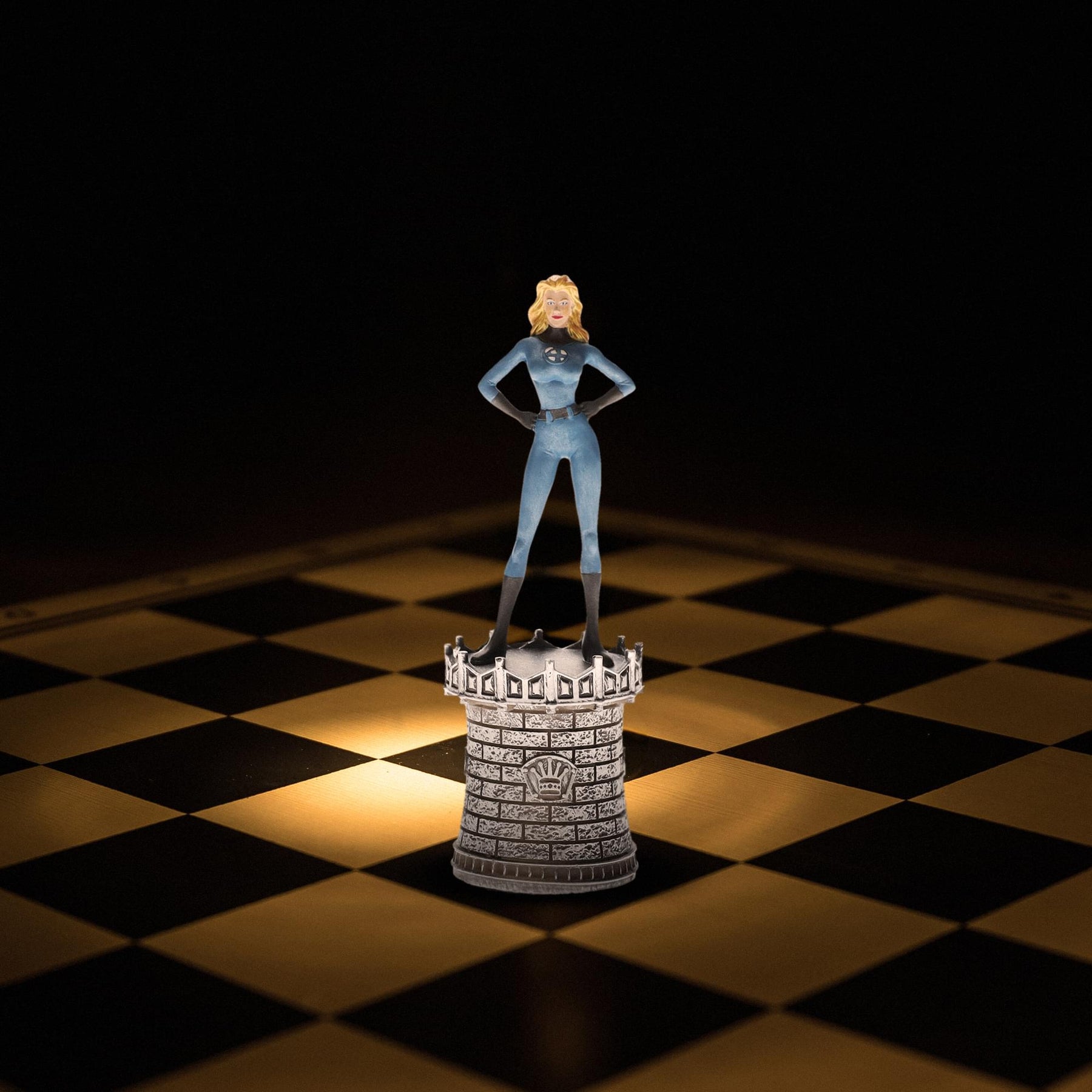 Marvel Chess Collection #5 Invisible Woman (Queen) | Chess Piece Only