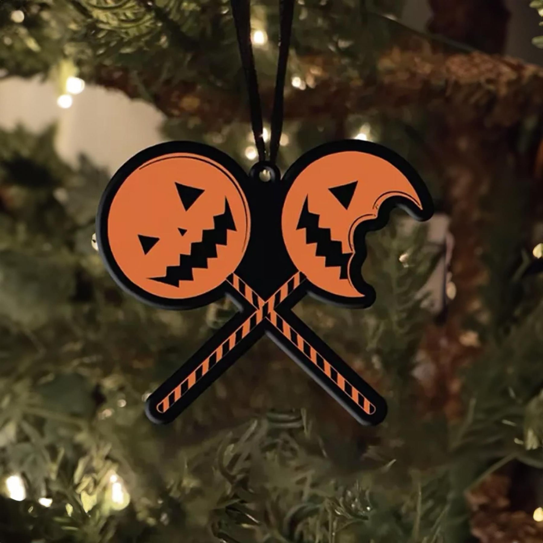 Trick r Treat Holiday Horrors Metal Ornament | Sam Lollipop