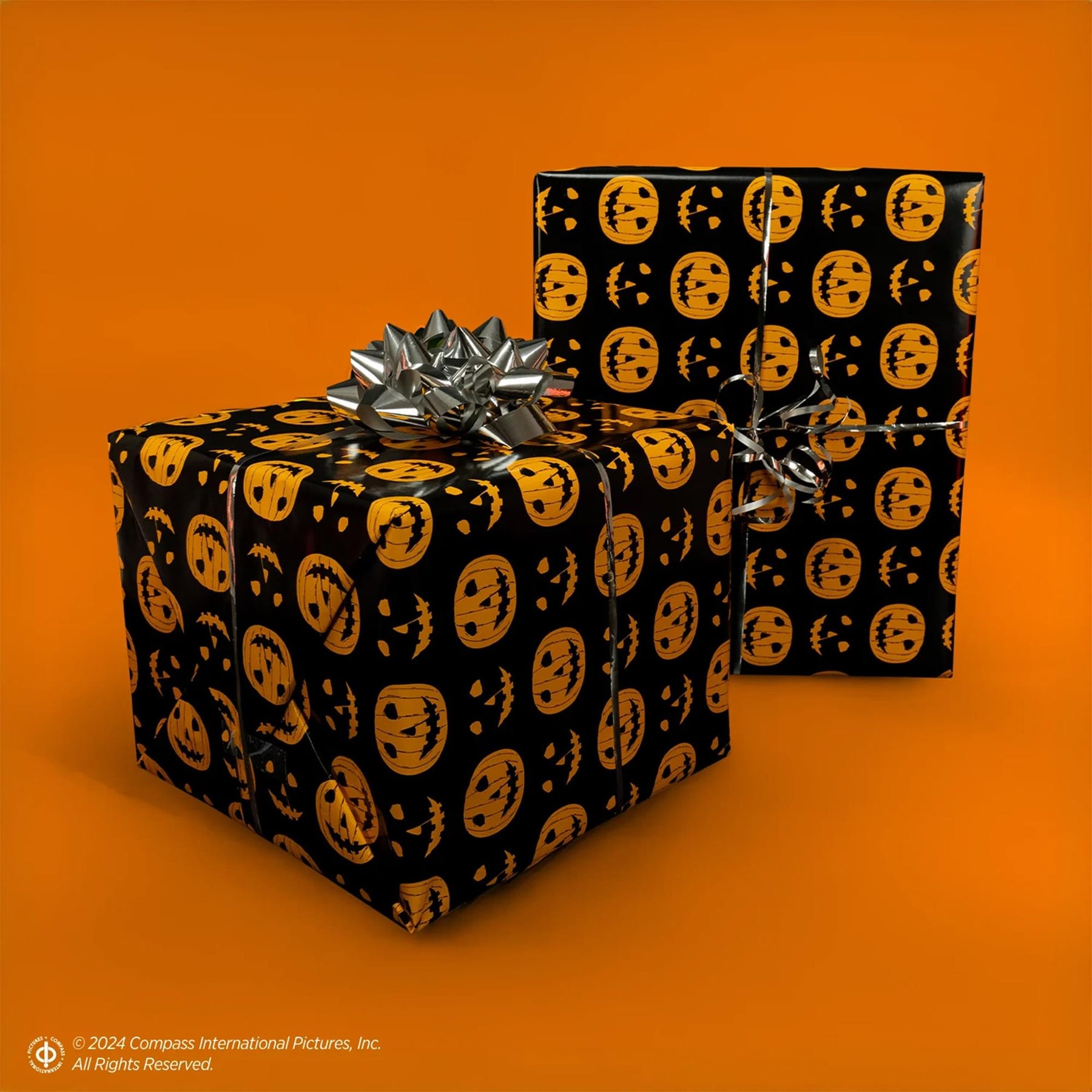 Halloween 1978 Pumpkin Premium Wrapping Paper | 30 x 96 Inches