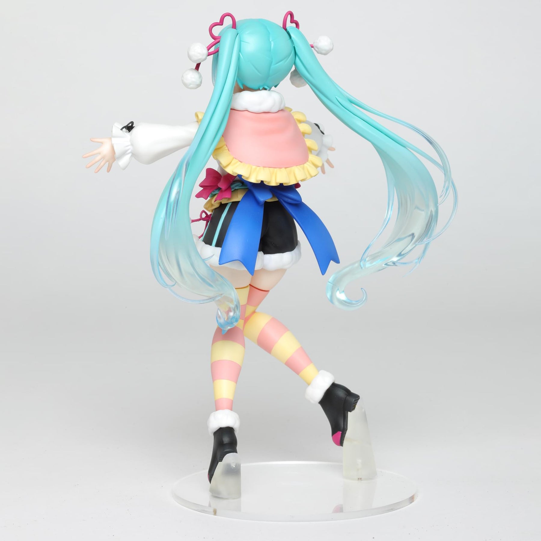 Vocaloid Hatsune Miku Figure | Winter Image Version